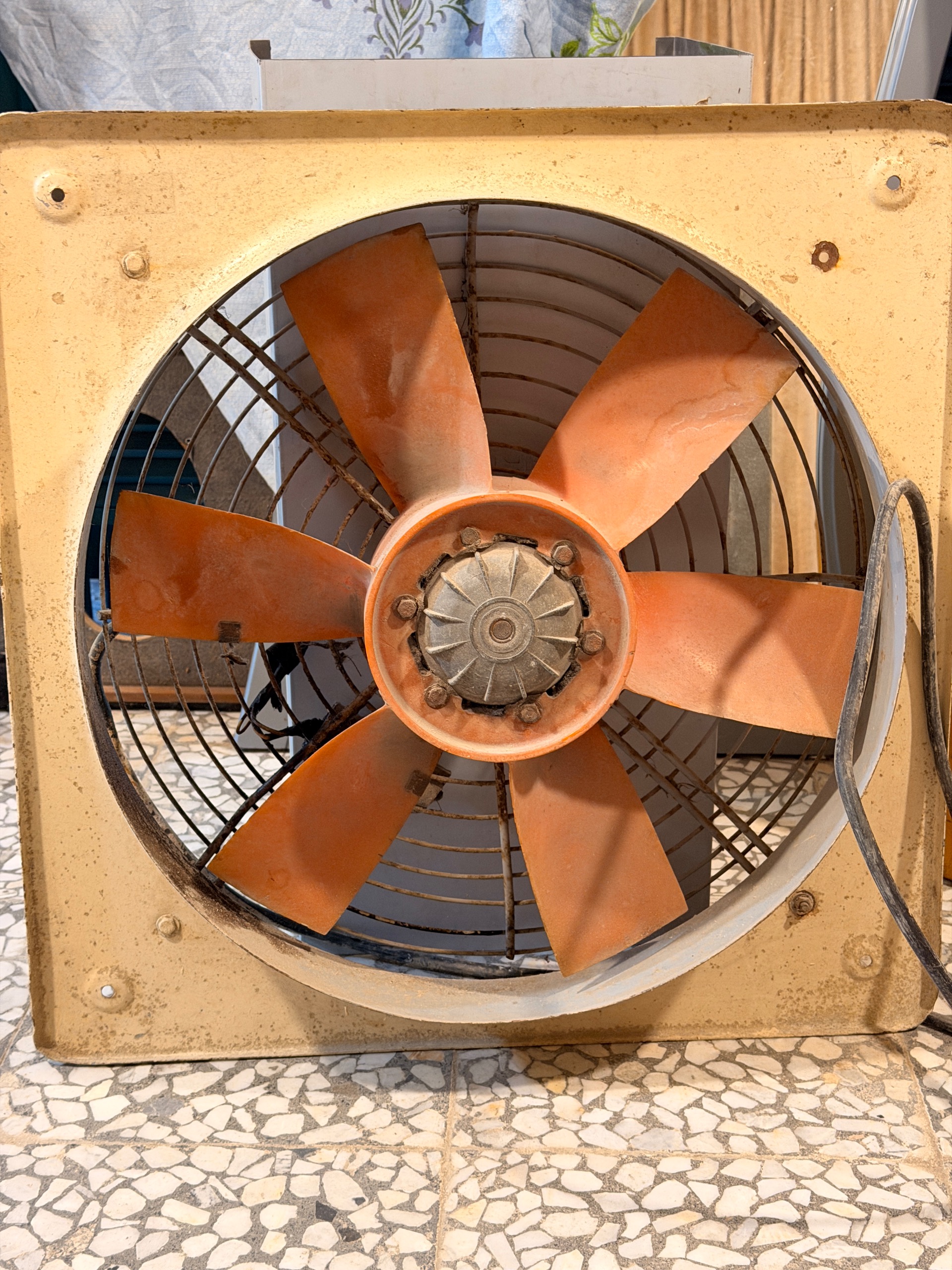 فن دمنده 6 پره