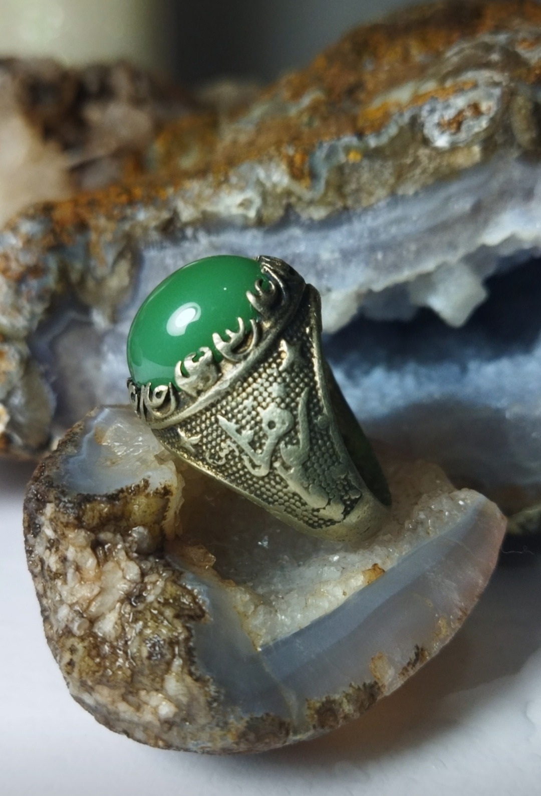 انگشتر عقیق سبز زیبا