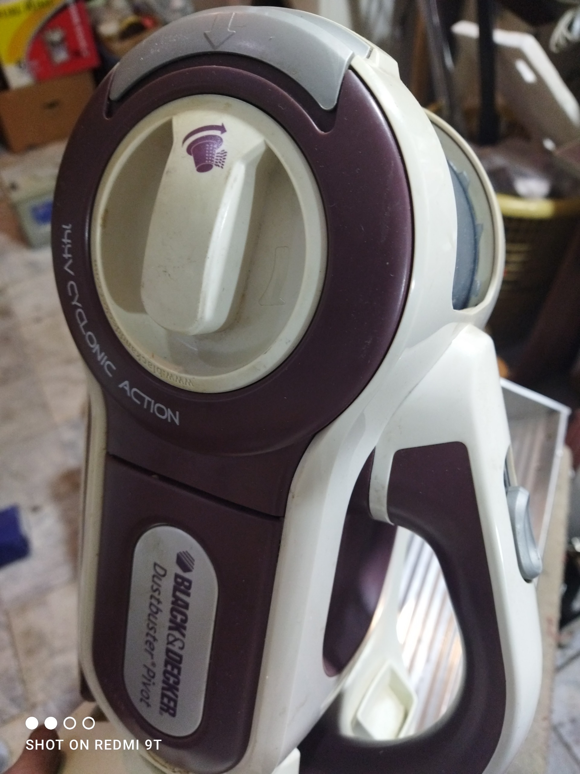 جارو شارژی بلک اندیکر