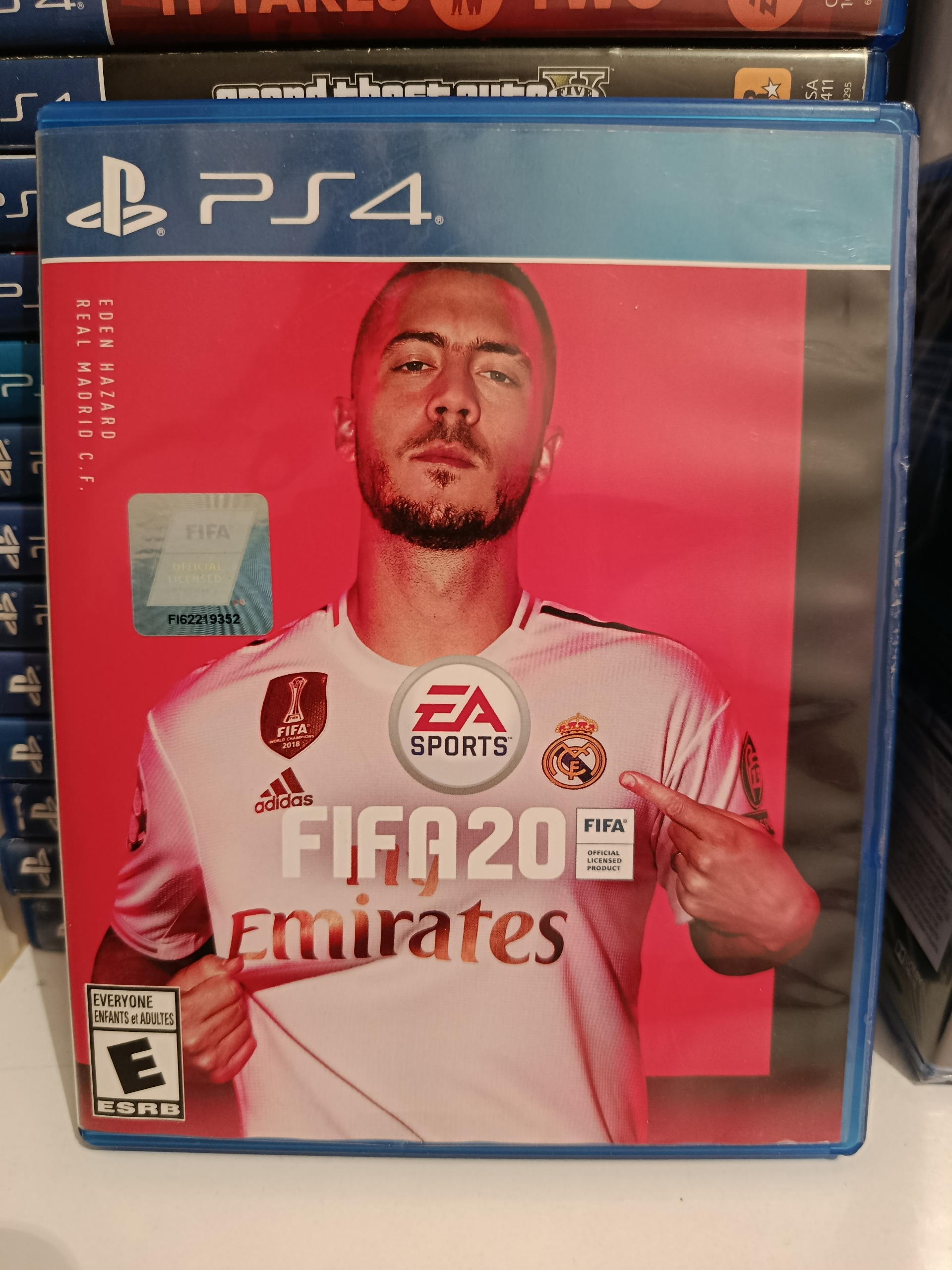 Fifa 20 ps4 توضیحات خوانده شود