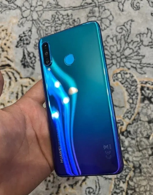 گوشی هواوی p30 lite در حد نو
