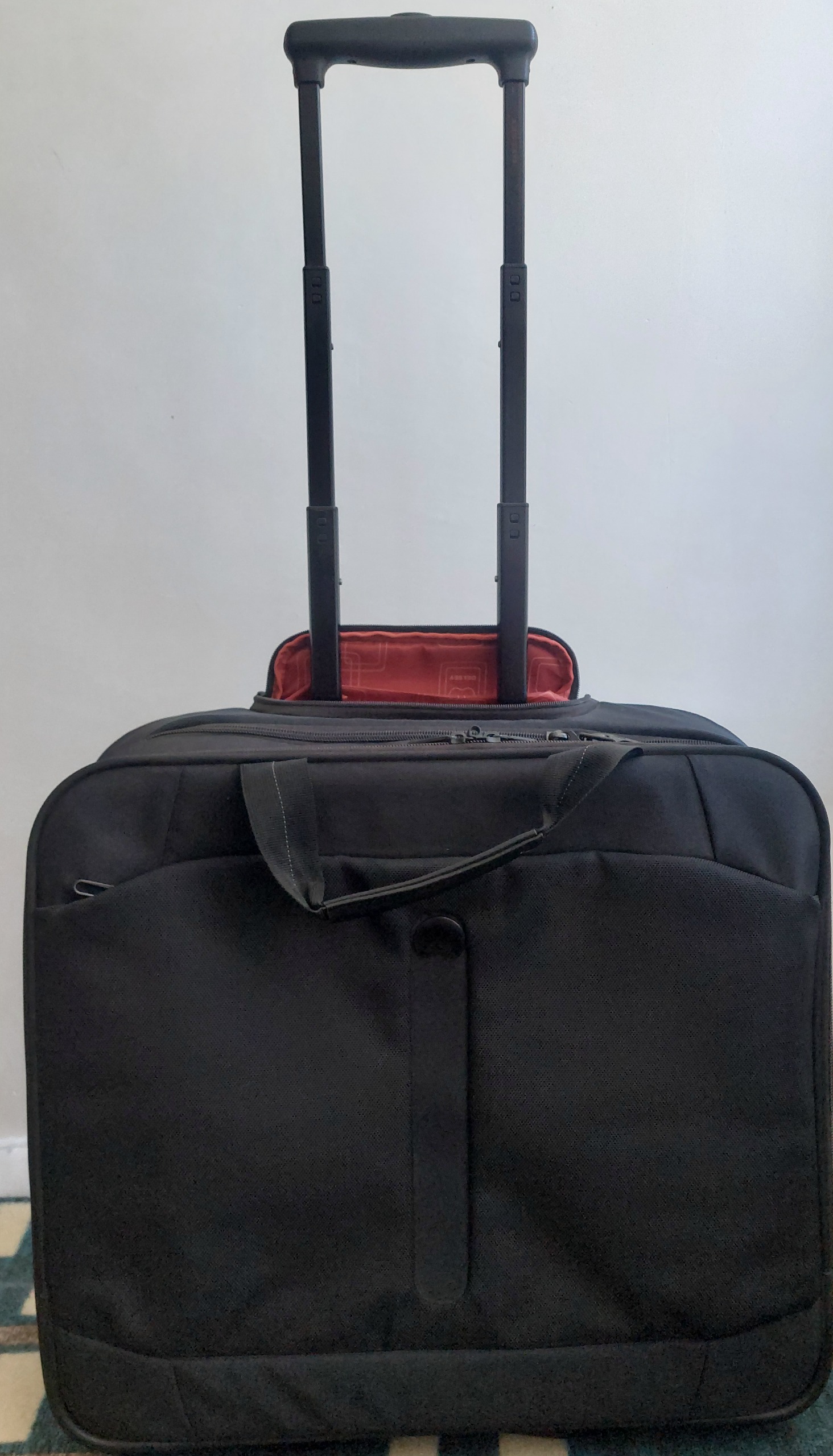 کیف خلبانی برند دلسی .پلی استر .ضد آب