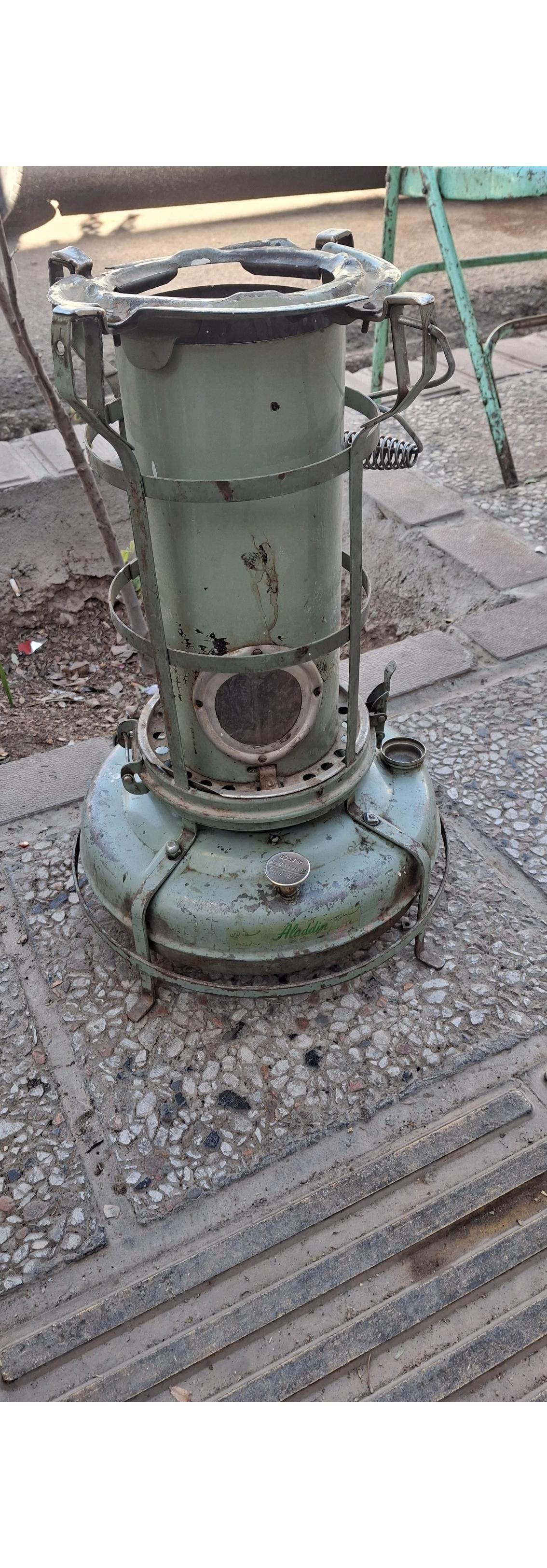 چراغ نفتی علاالدین سالم و بی عیب