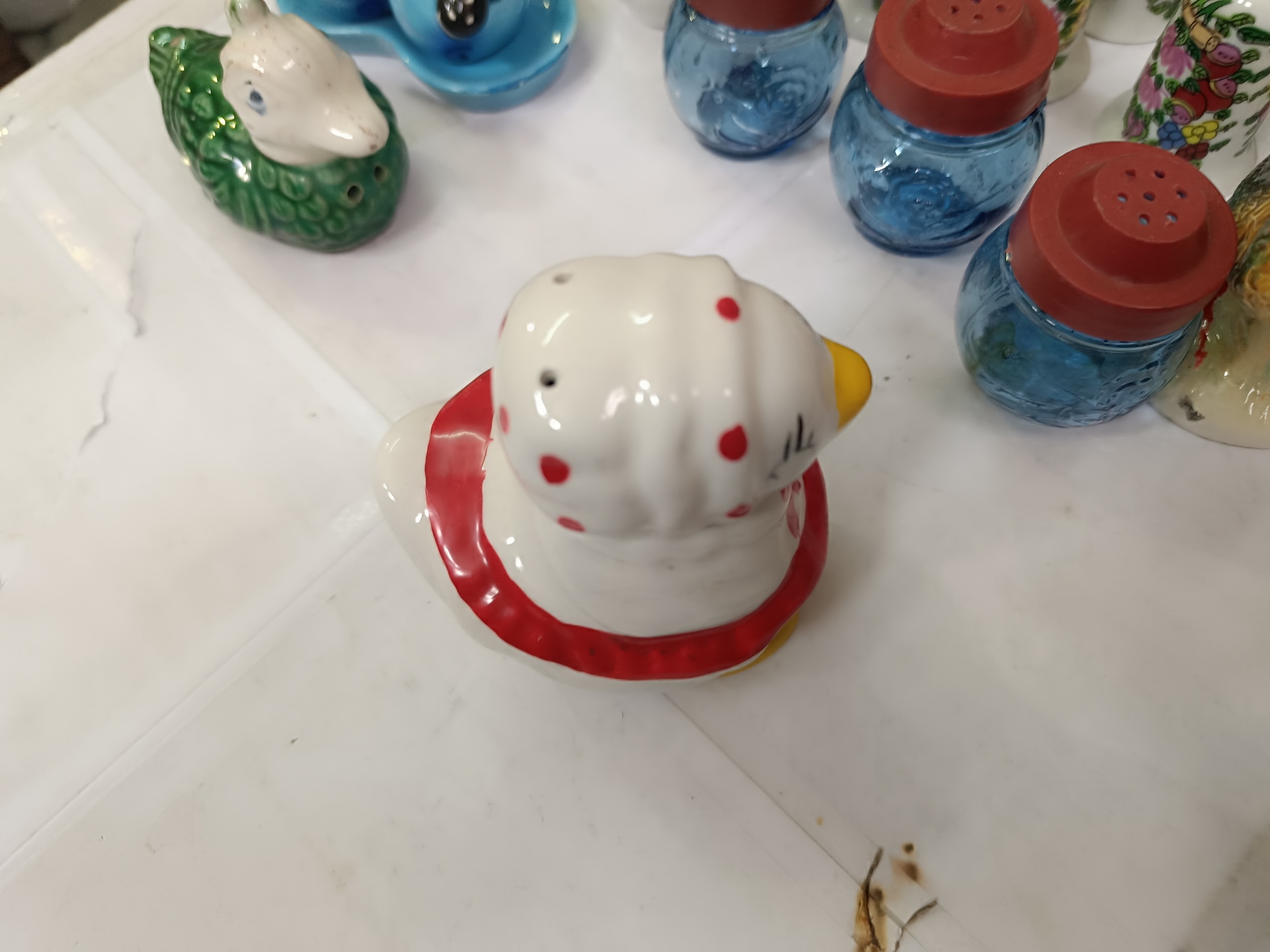 نمکدون چینی قدیمی