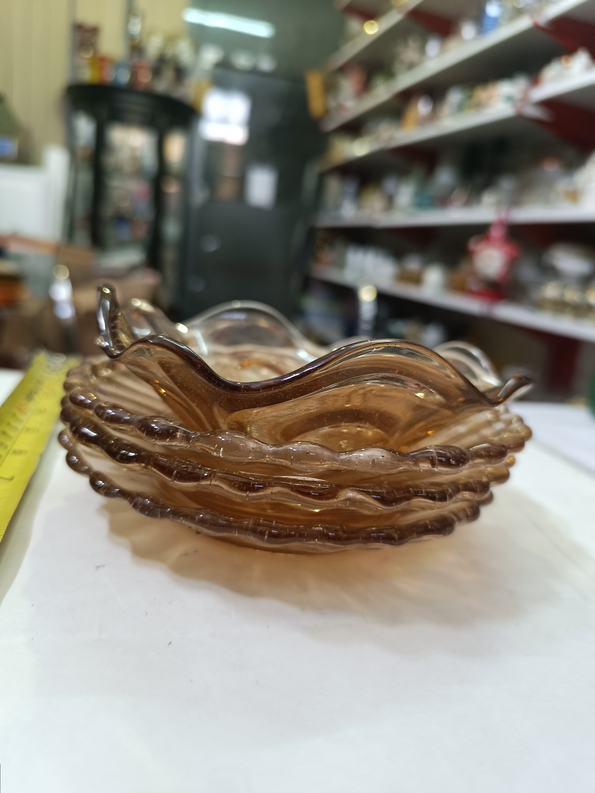 پیش دستی بلور