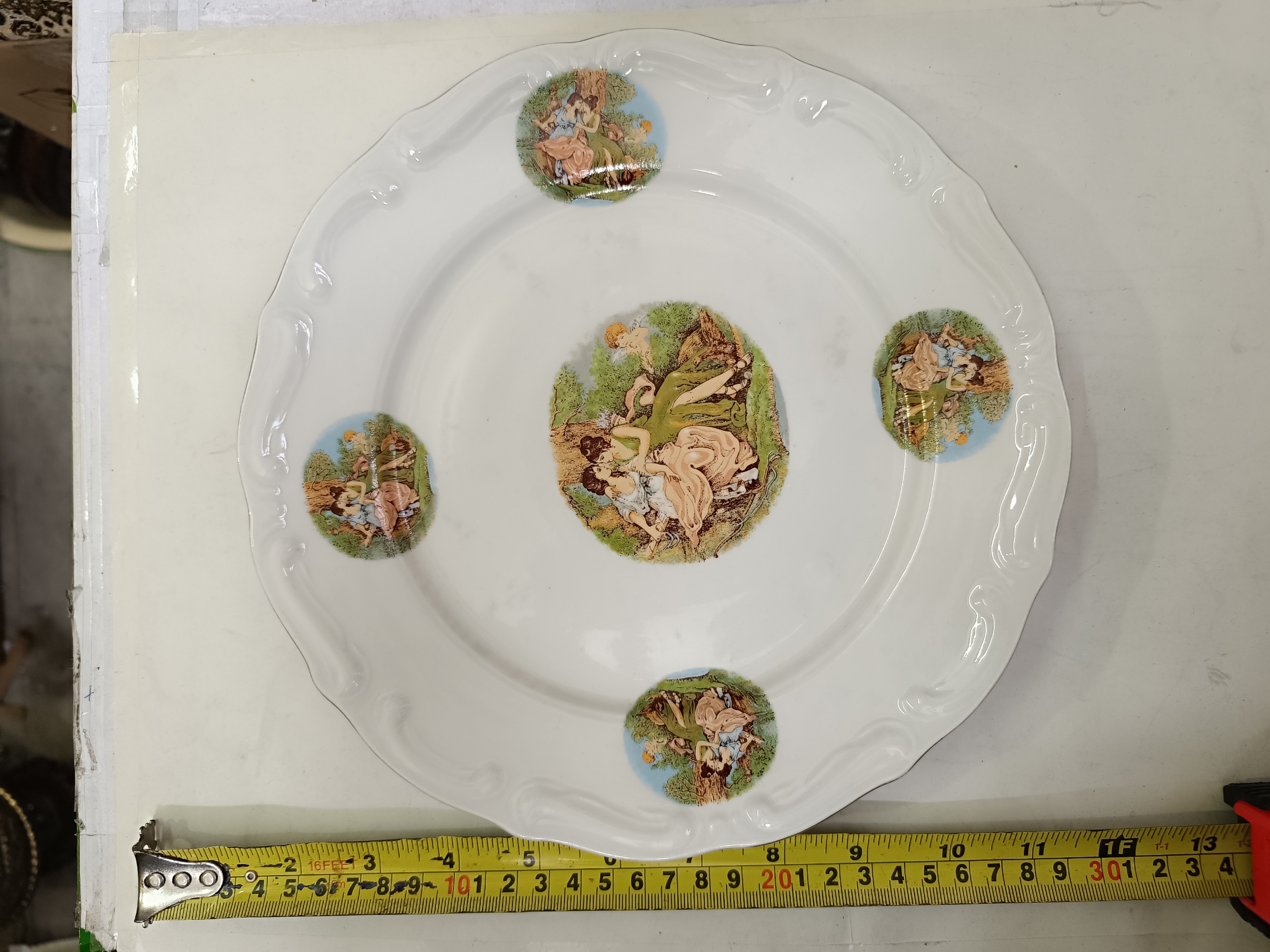 بشقاب چینی تزیینی ایزیدا بلغارستان