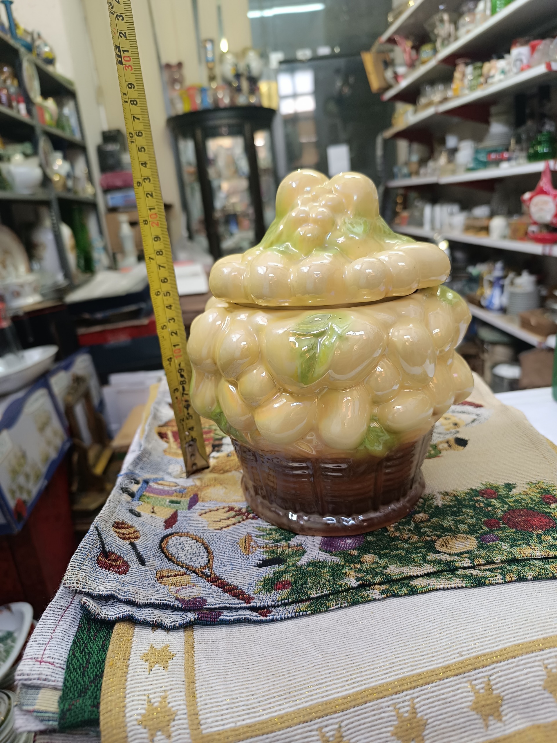 شکلات خوری سرامیکی قدیمی قصاعی