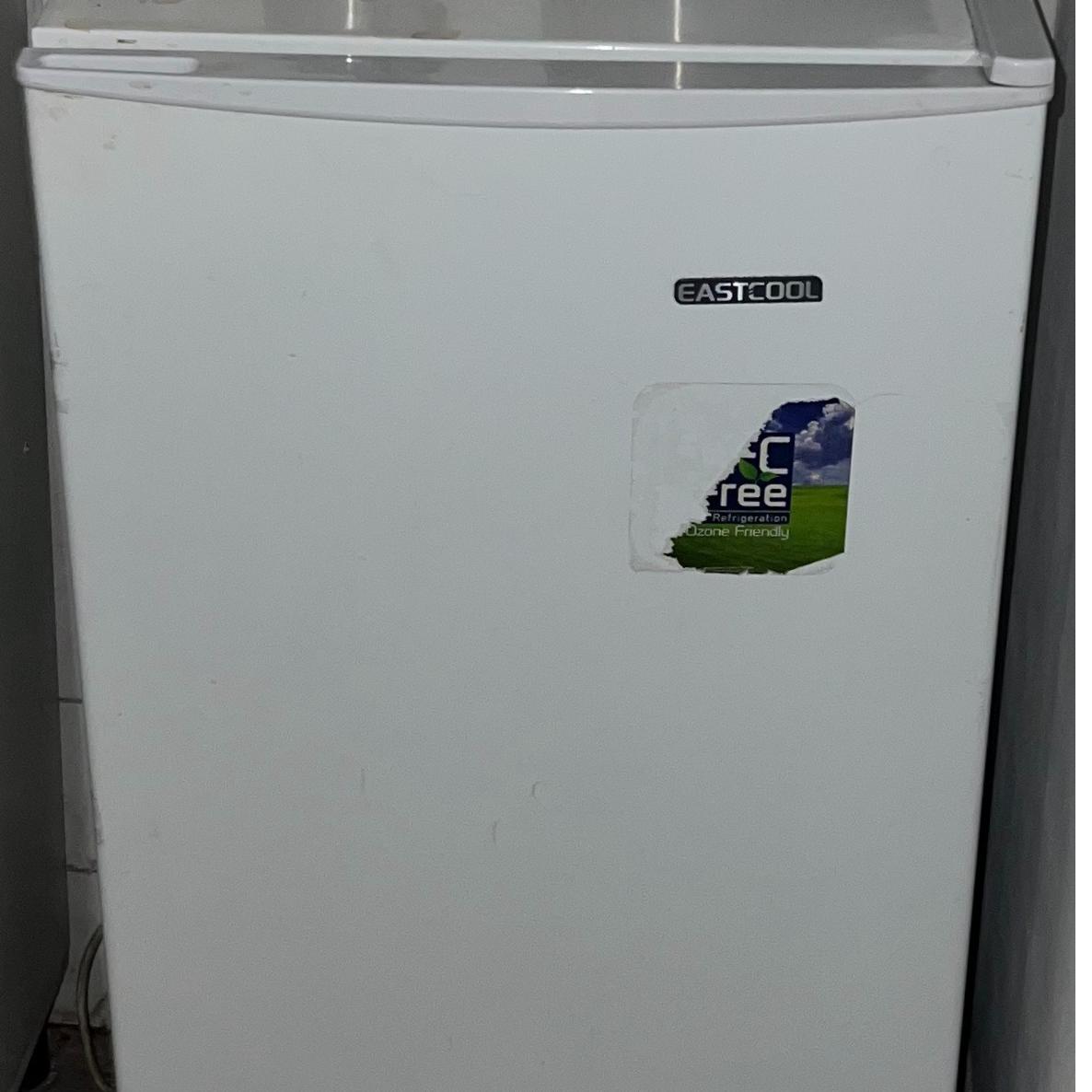 هتلی 5 فوت ایست کول