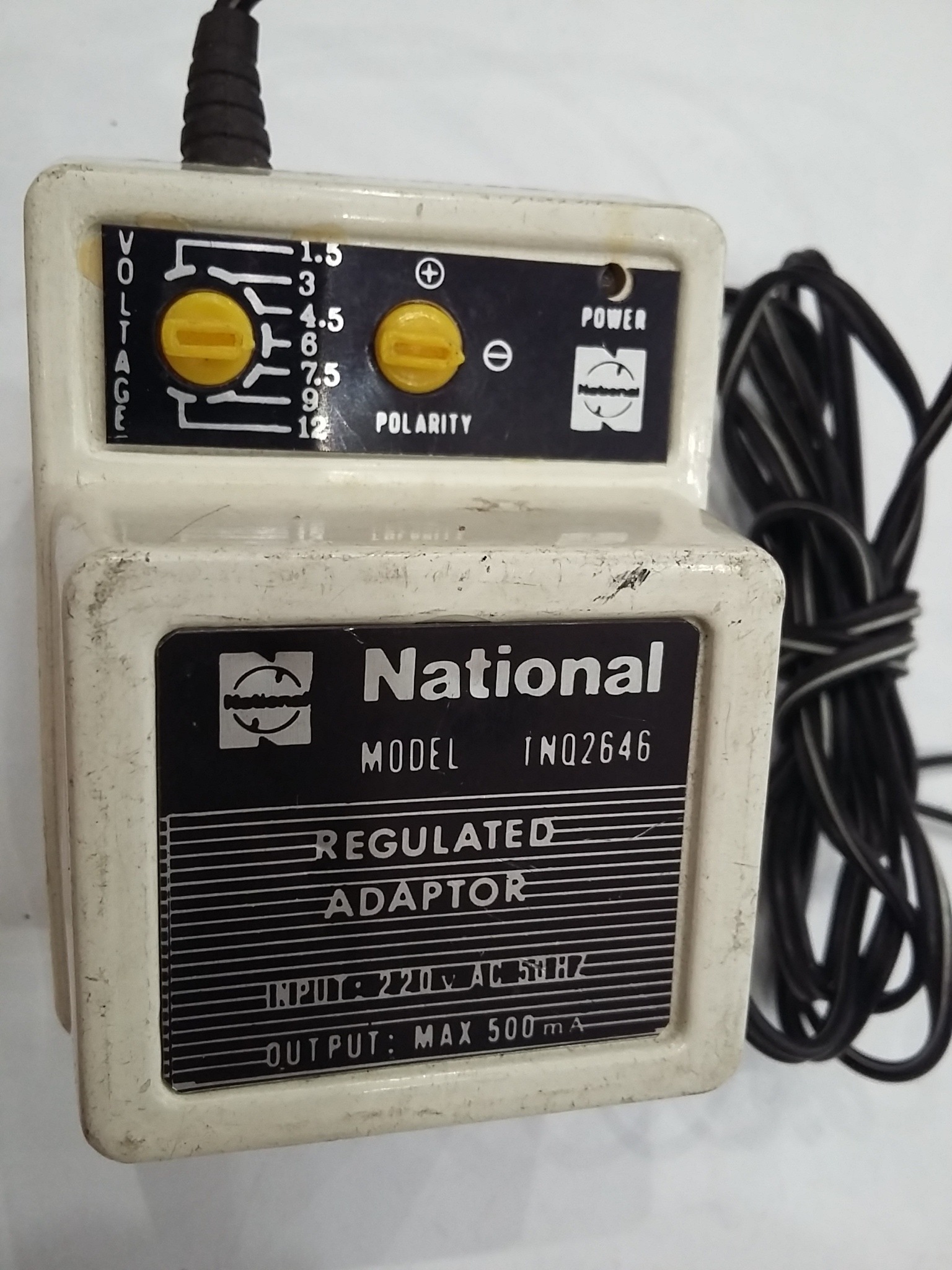 آداپتور ولتاژ متغیر 1.5 تا 12 ولت National