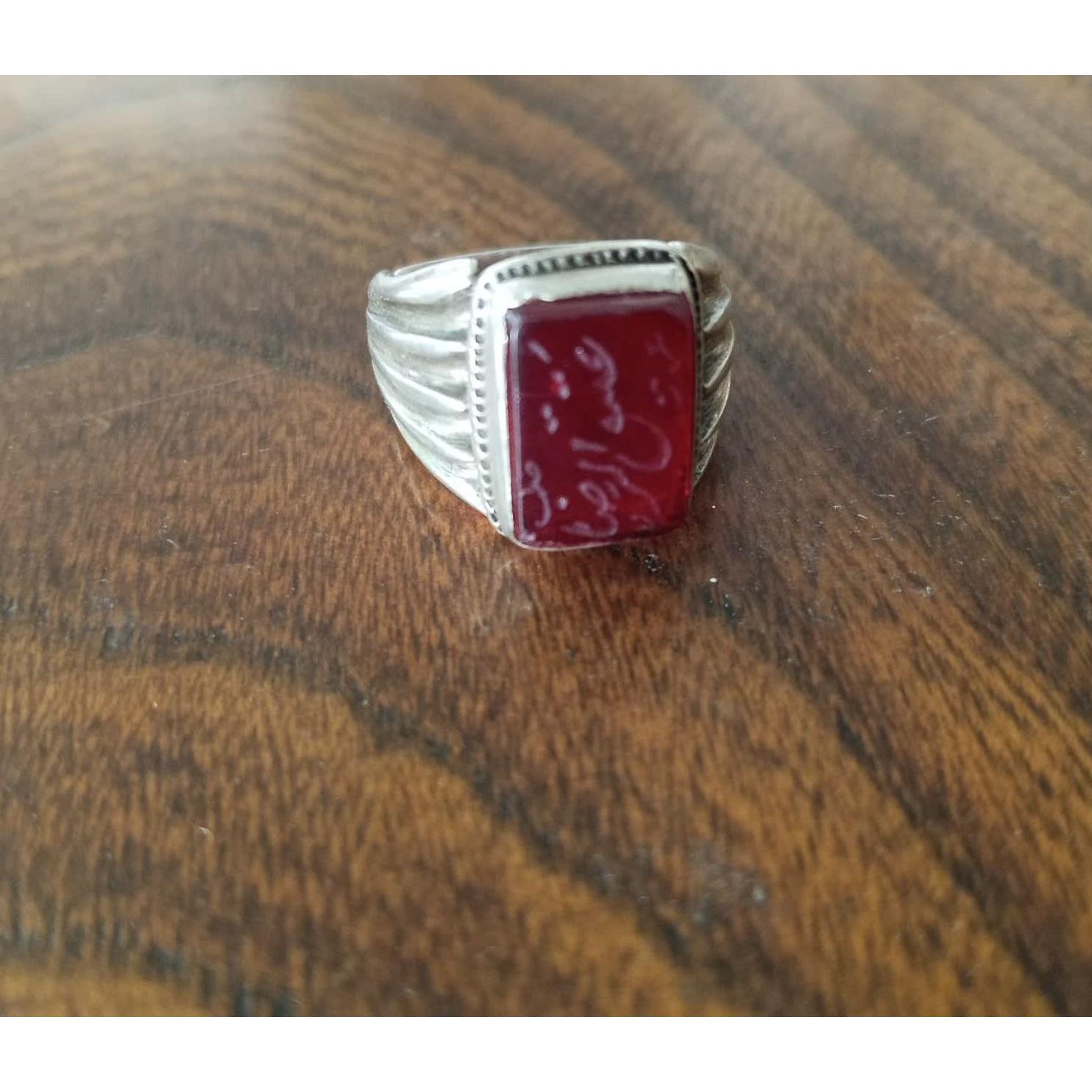 انگشتر نقره یاقوت