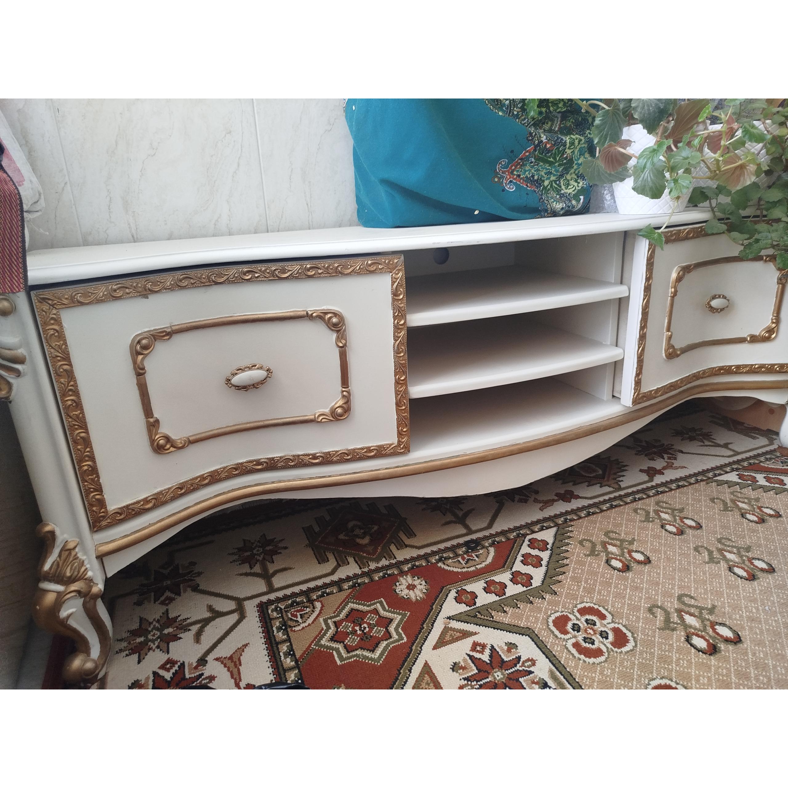 زیر تلویزیون ام دی اف