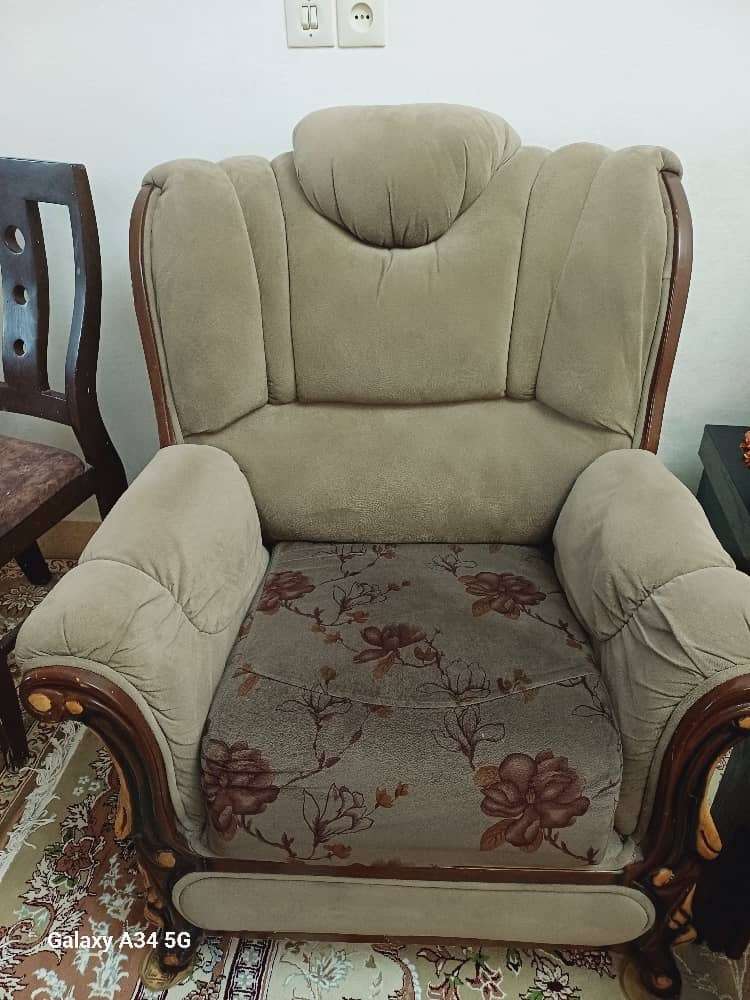 دو دست مبل هفت نفره