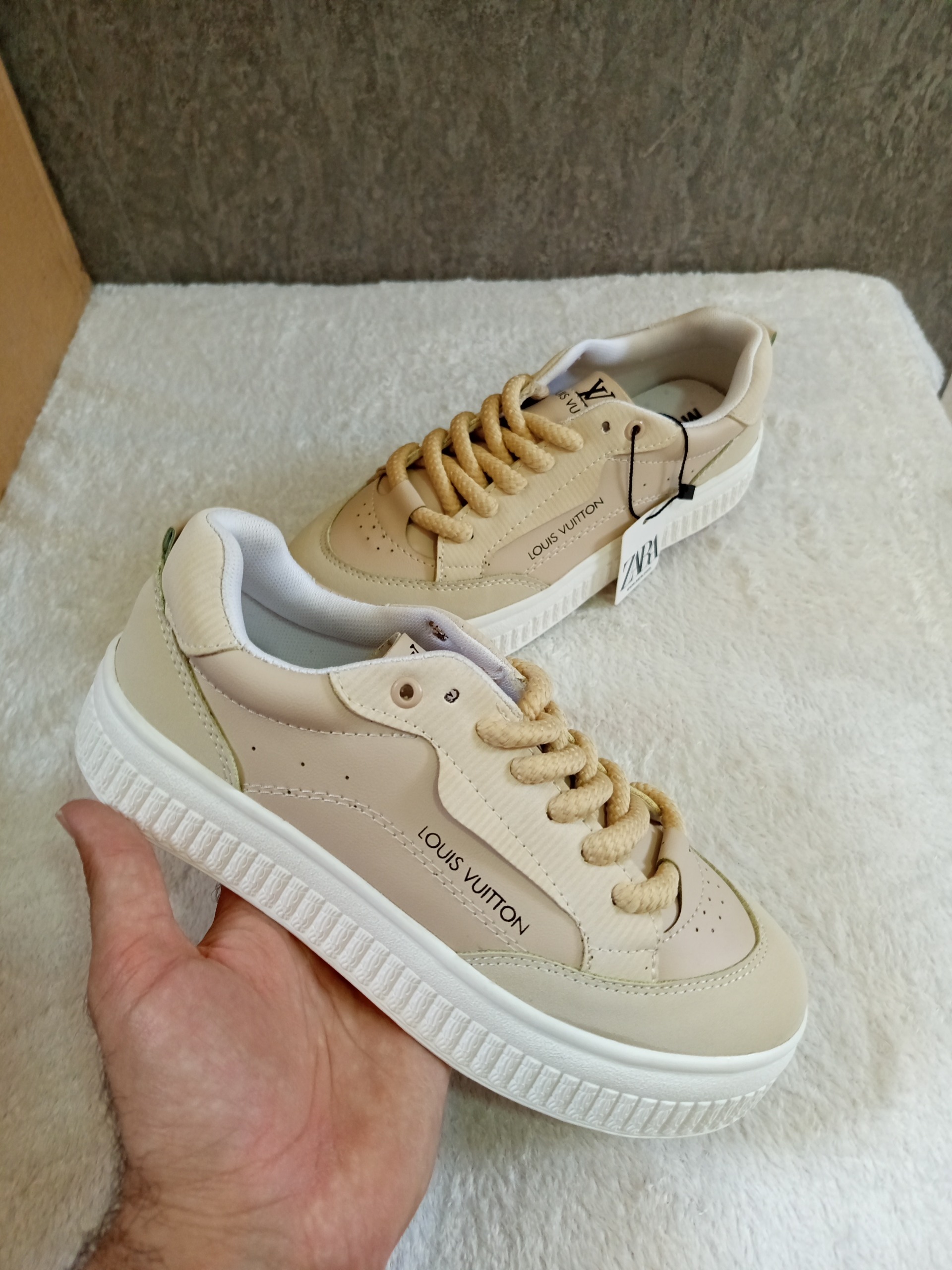 کتانی ونس زنانه