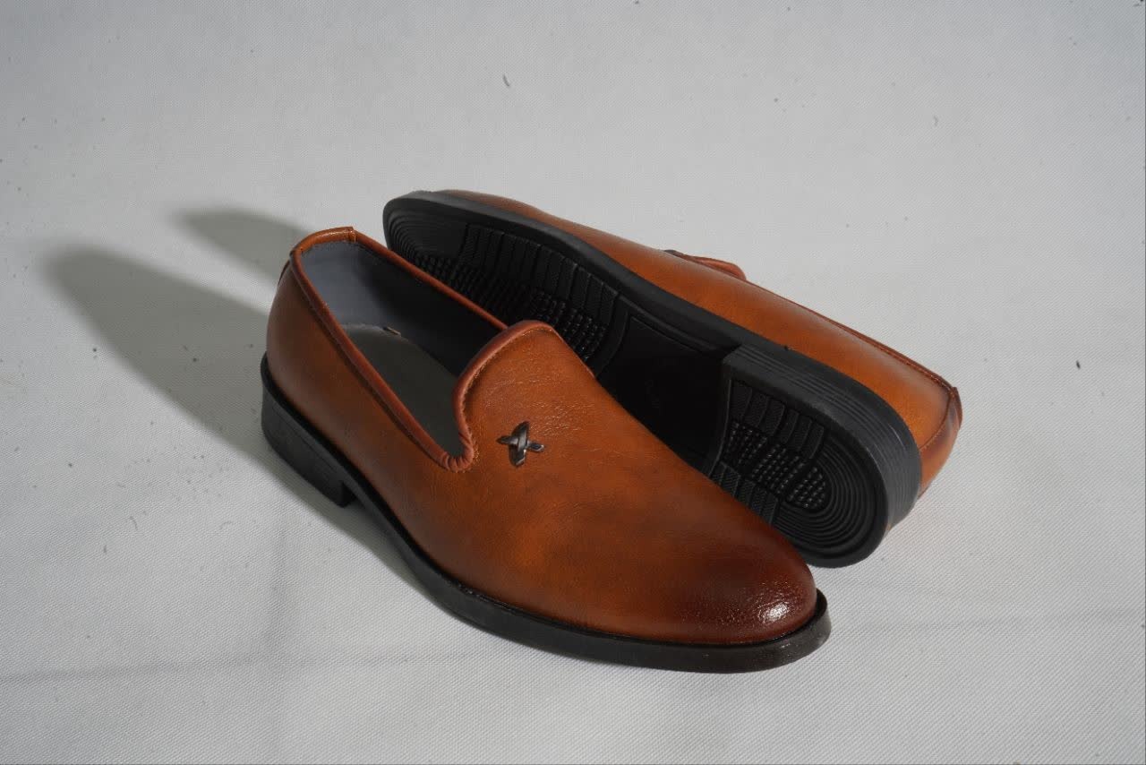 کفش کالج مردانه