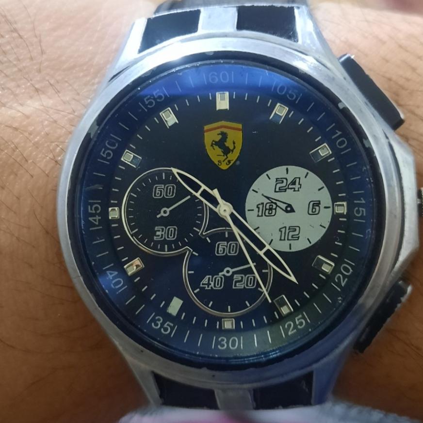 ساعت ferrari سوئیسی