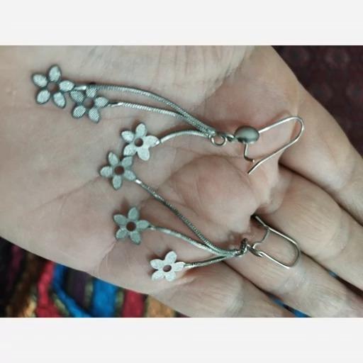 گوشواره آویز طرح گلبرگ ژوپینگ