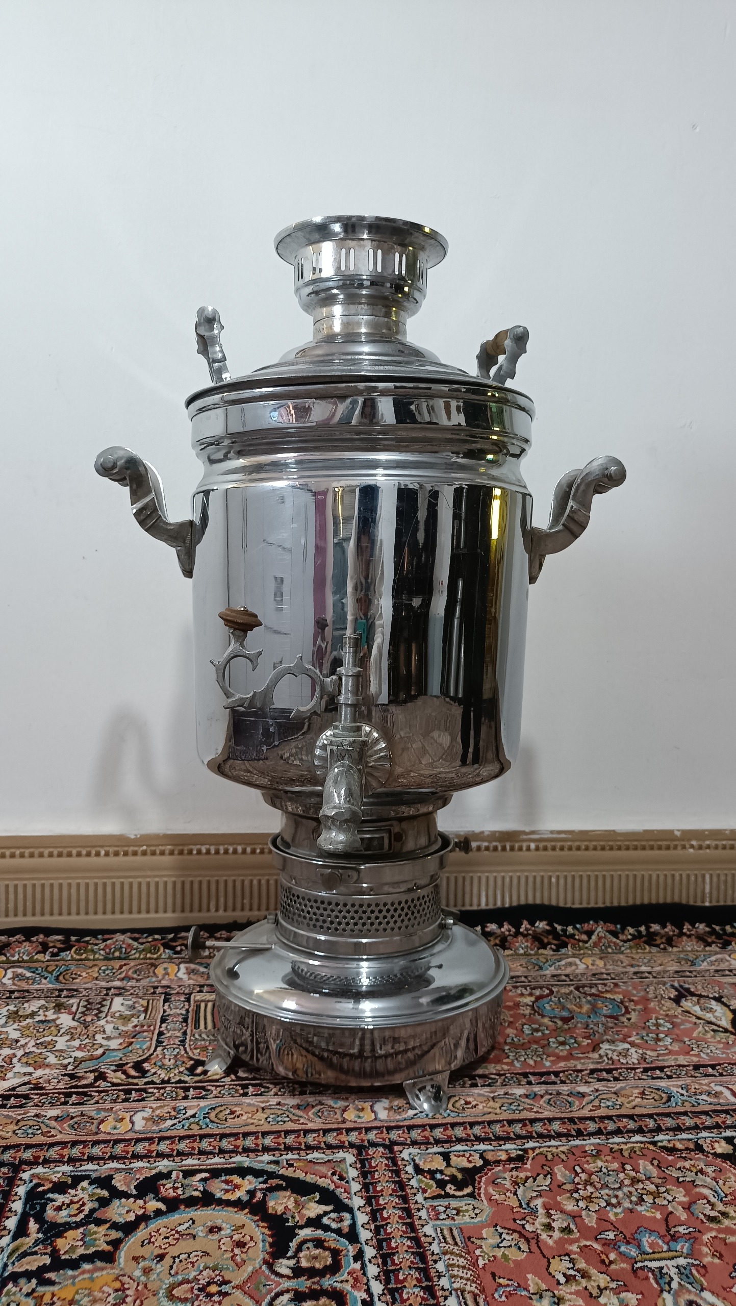 سماور نفتی قدیمی 20لیتری