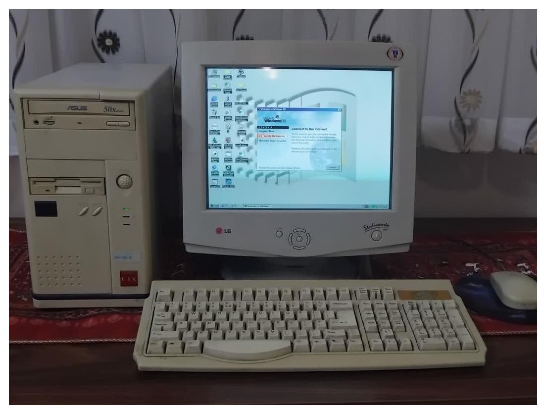 کامپیوتر قدیمی نسل اول