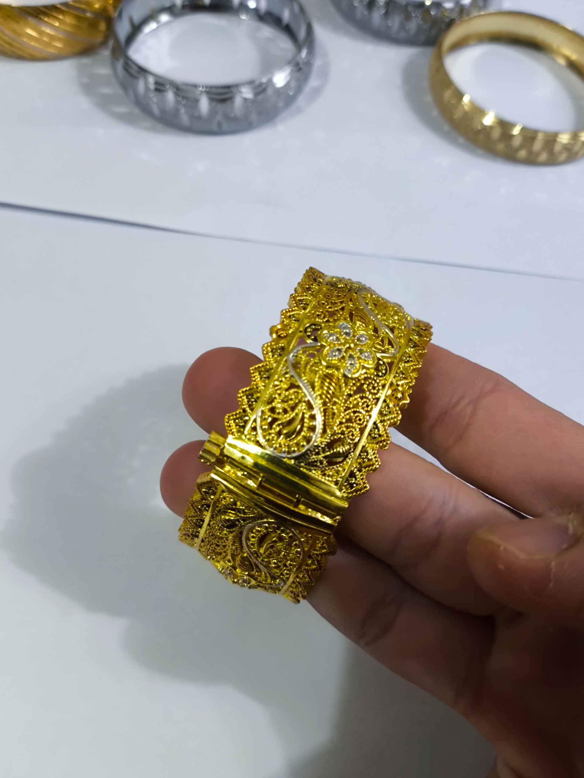 النگو استیل رنگ ثابت