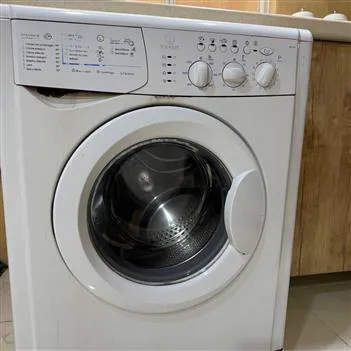 لباسشویی ایندزیت 0