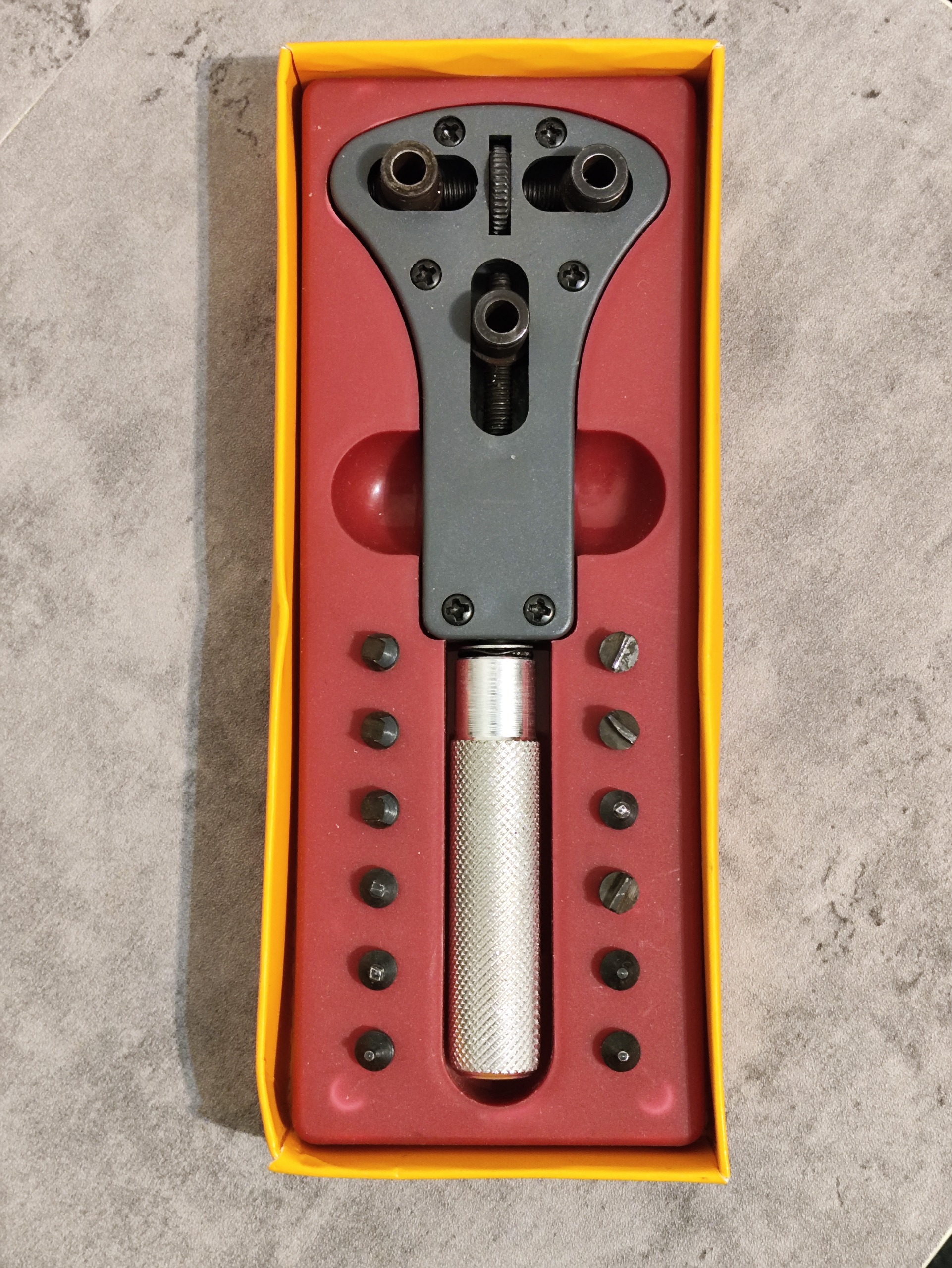 آچار جاکس ساعت