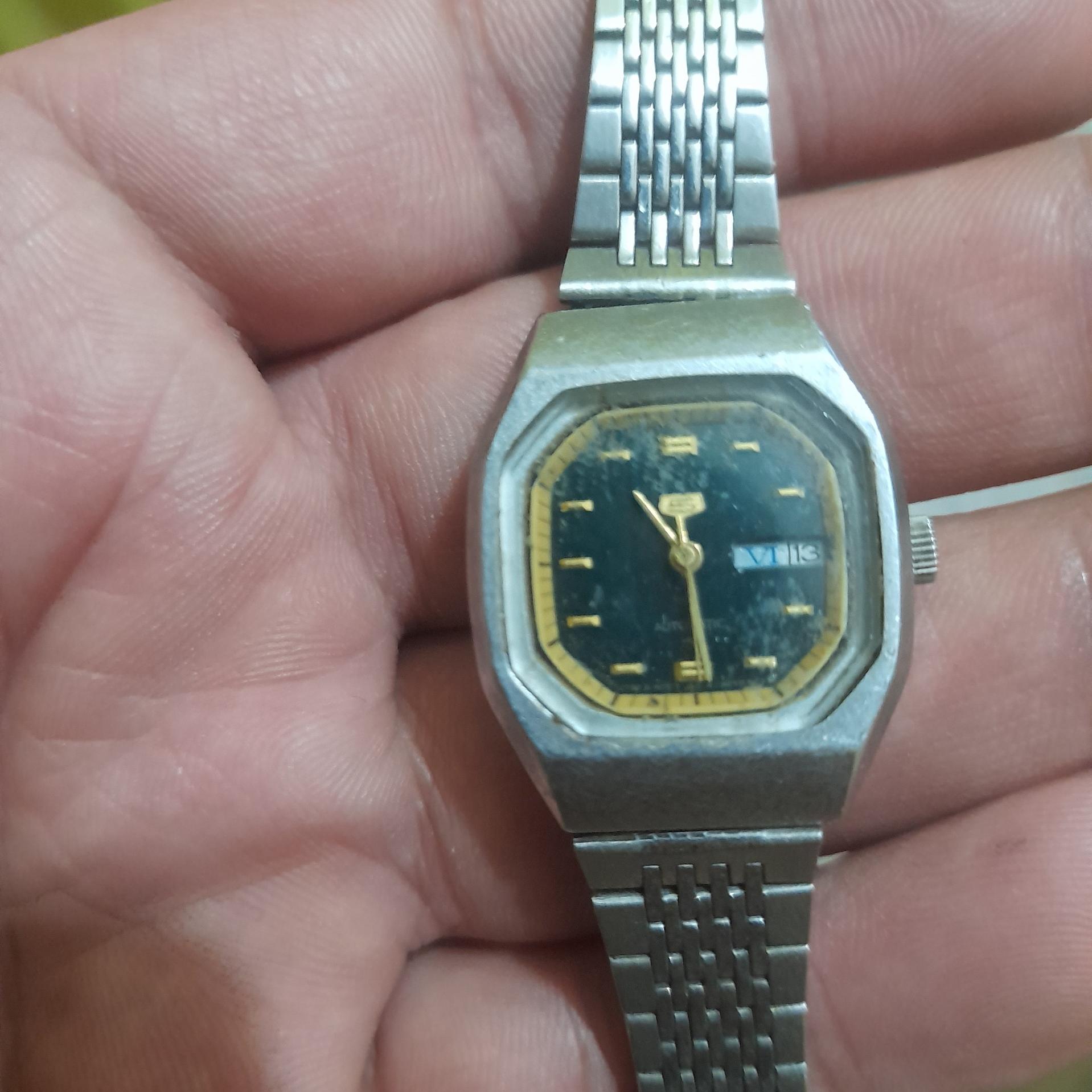 ساعت مچی زنانه