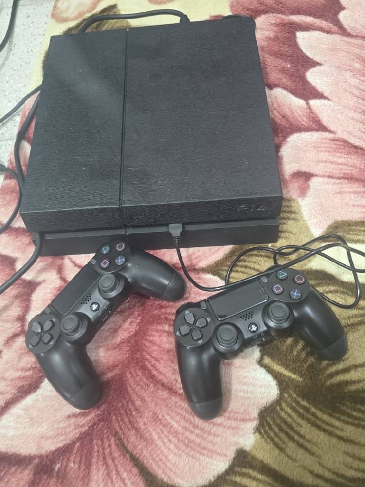 کنسول بازی ps4 جفت دسته