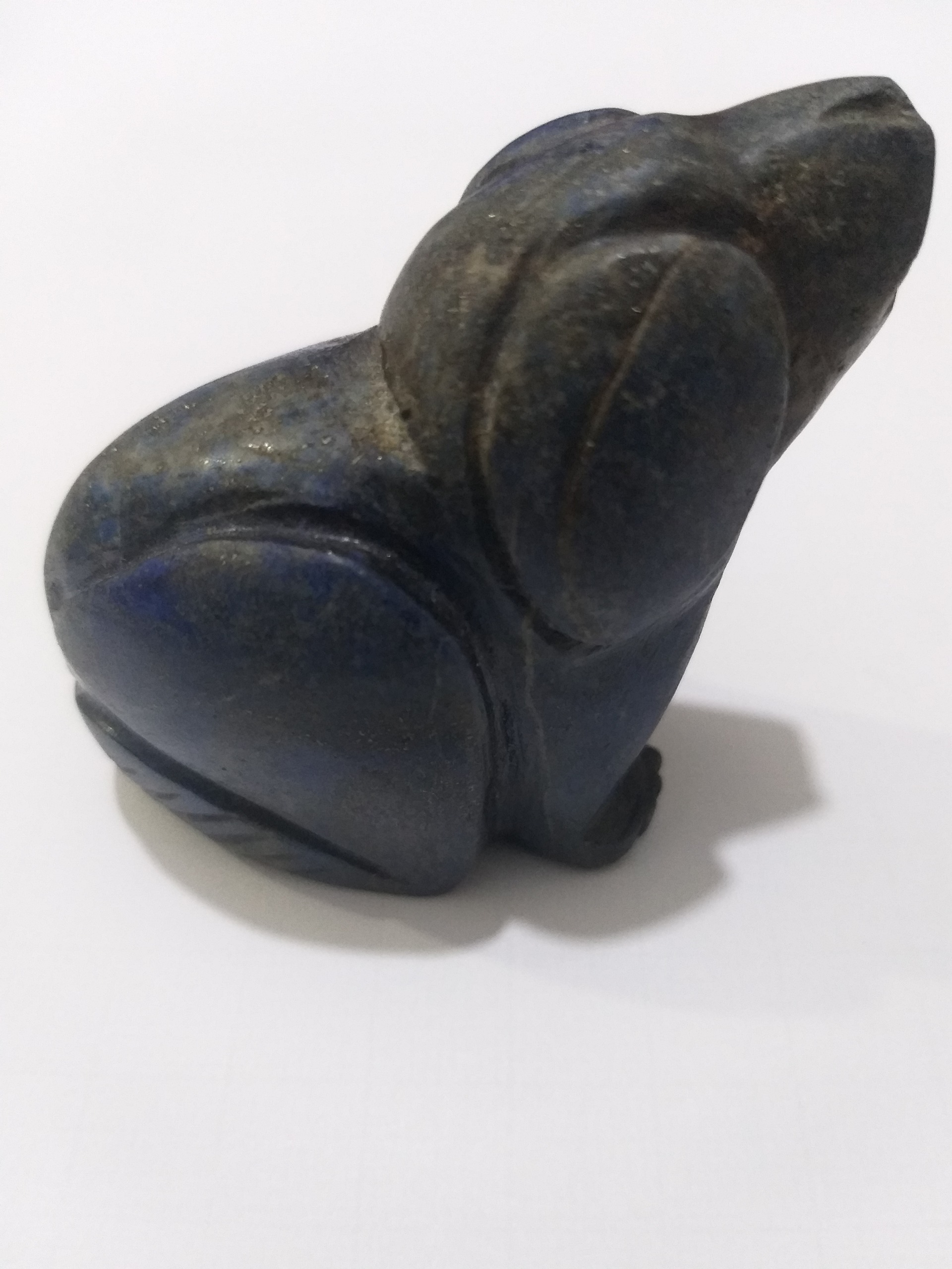 سنگ قدیمی لاجوردتراش خورده