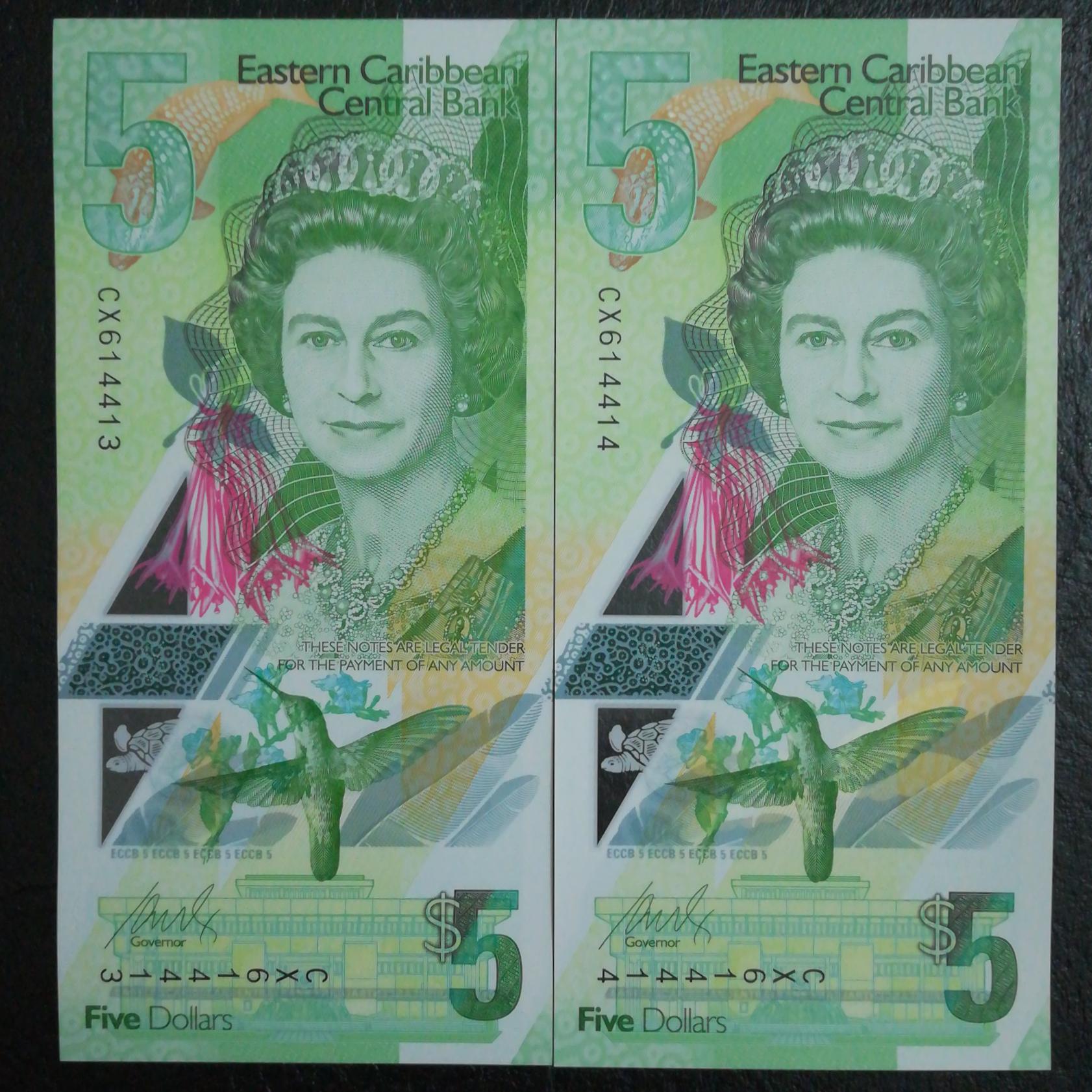 جفت اسکناس پلیمری 5دلار کارائیب