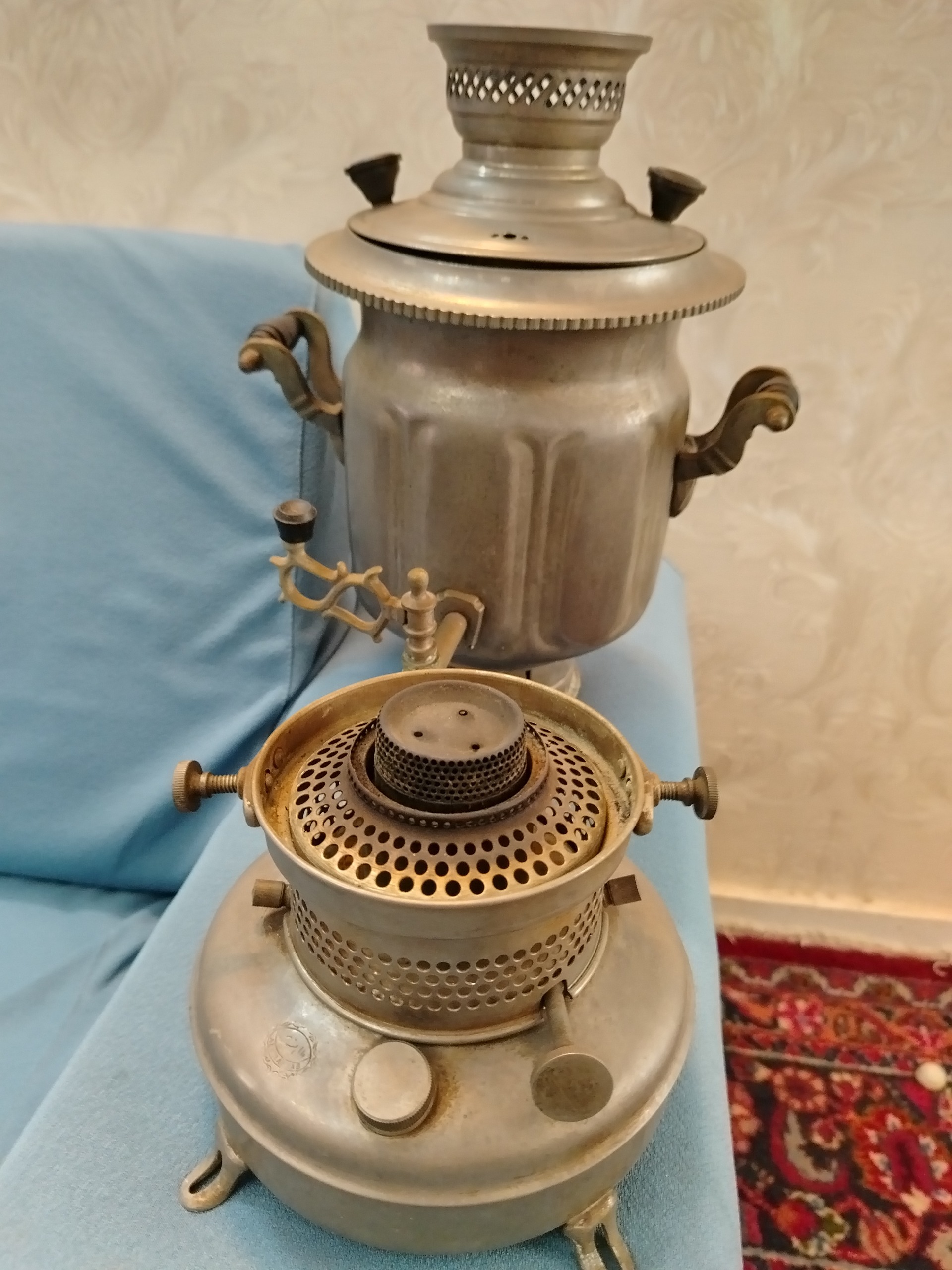 سماور نفتی قدیمی