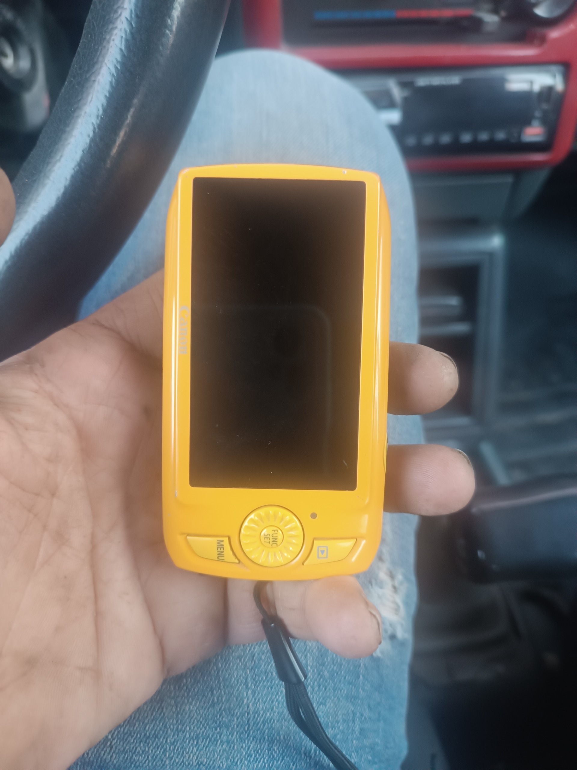 دوربین عکاسی دیجیتال