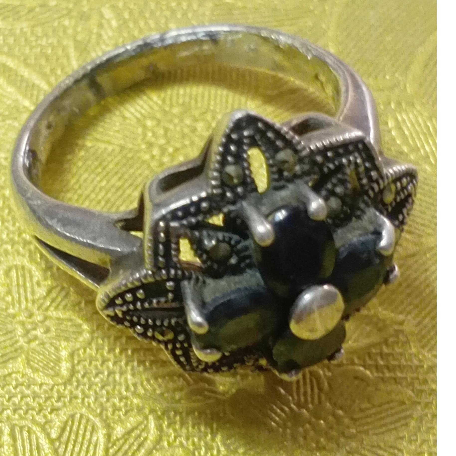 انگشتر قدیمی دست ساز نقره 925