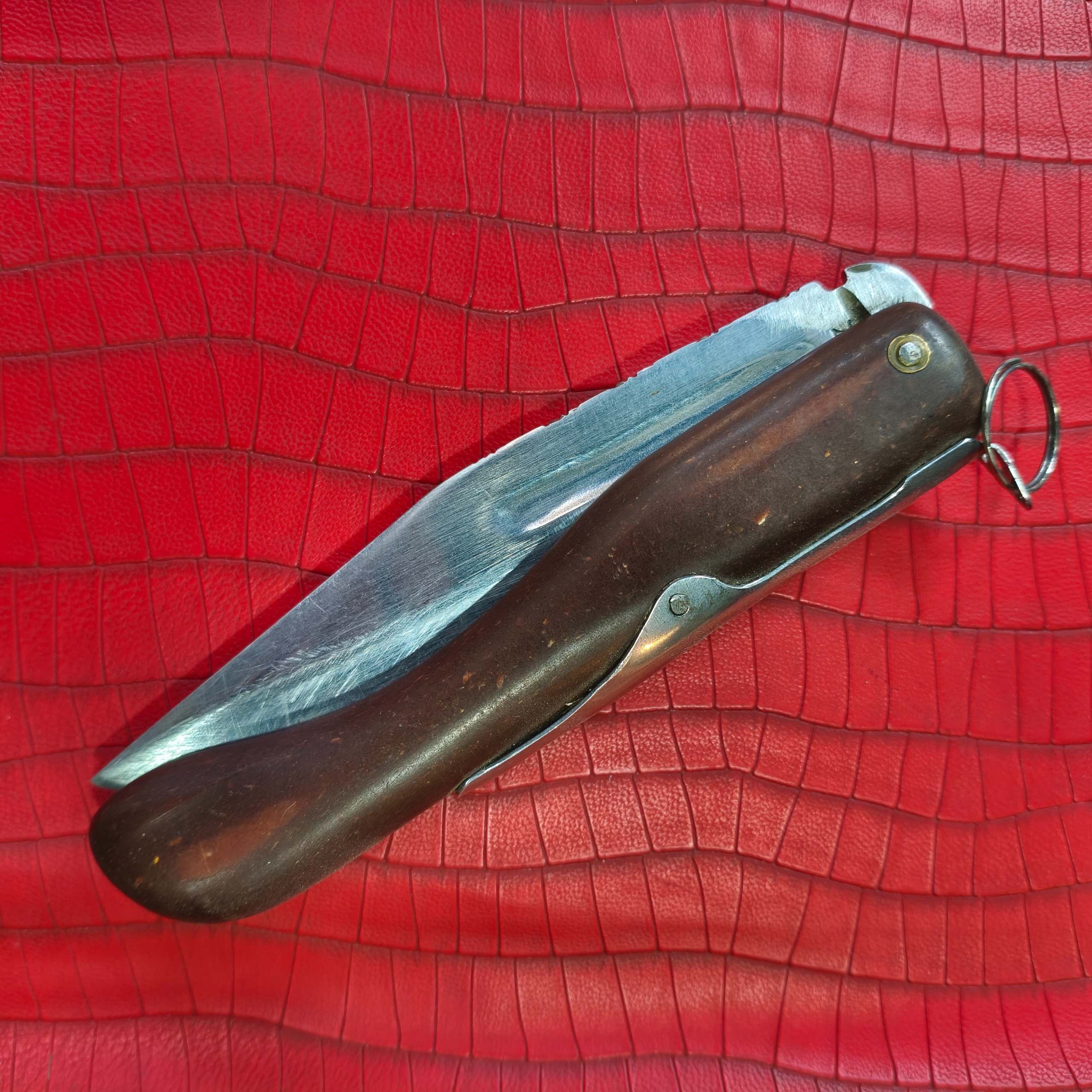 چاقوی ضامن دار قدیمی