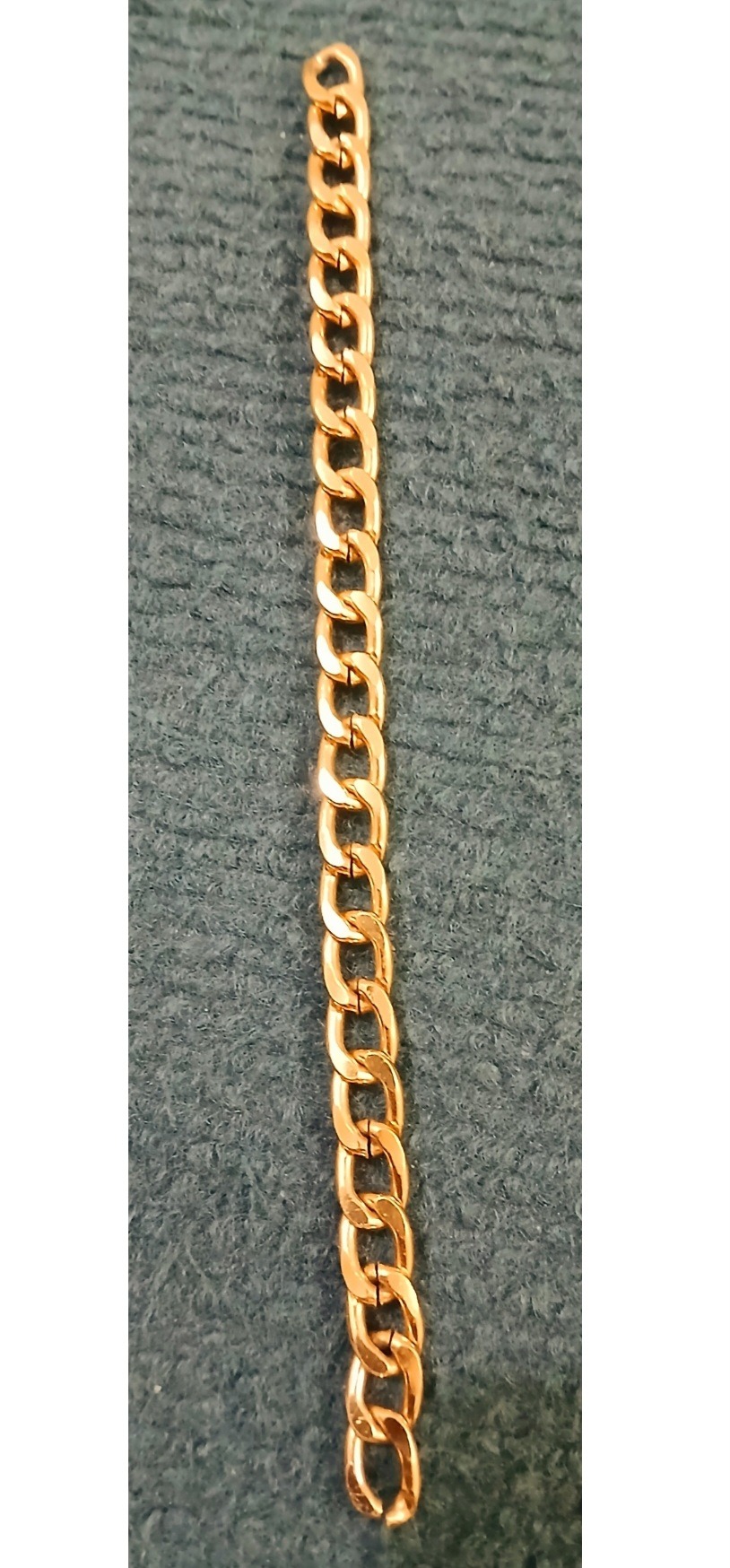 دسبند استیل نیاز ب قفل داره فقد