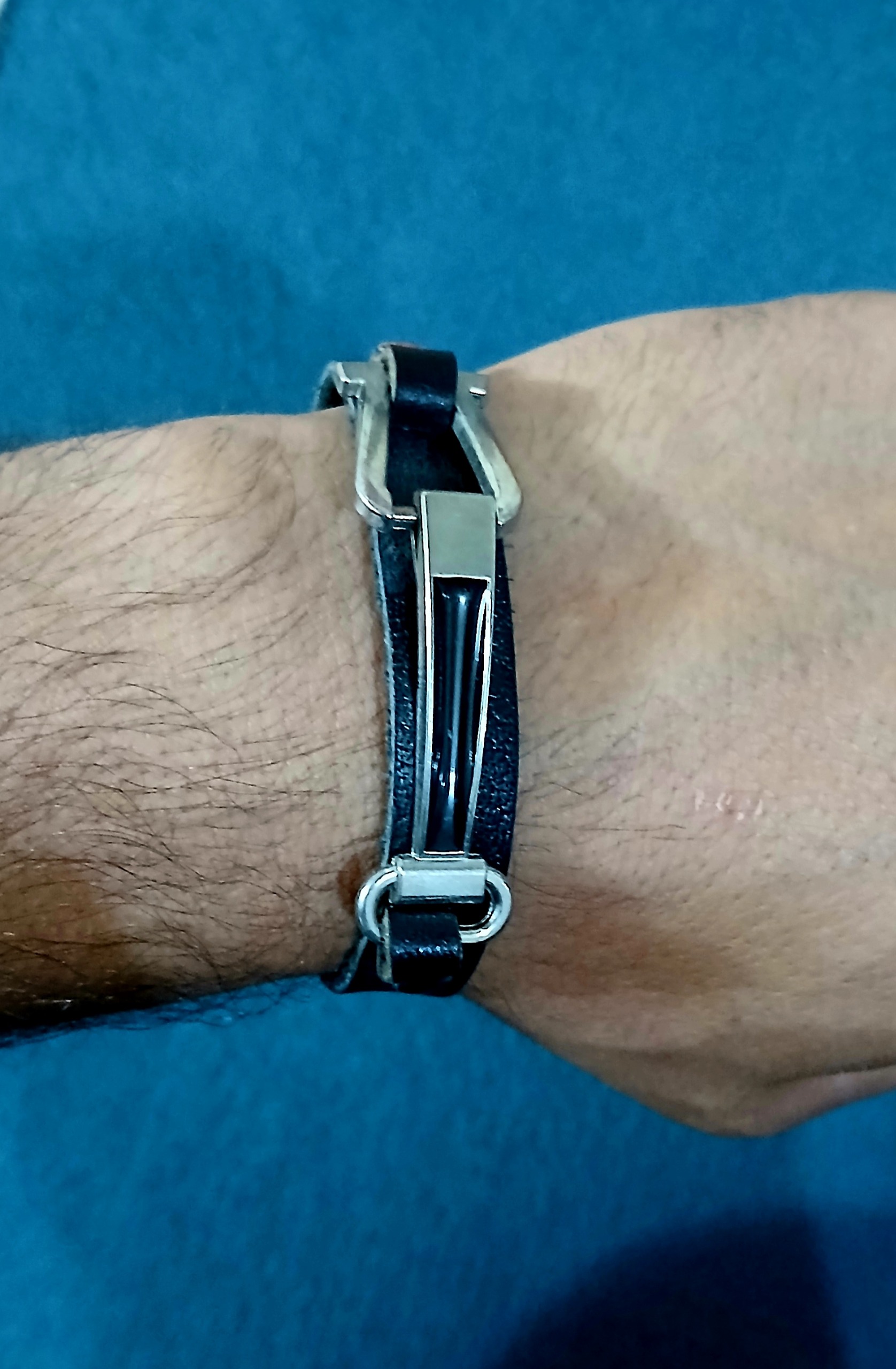 دسبند چرم درجه یک