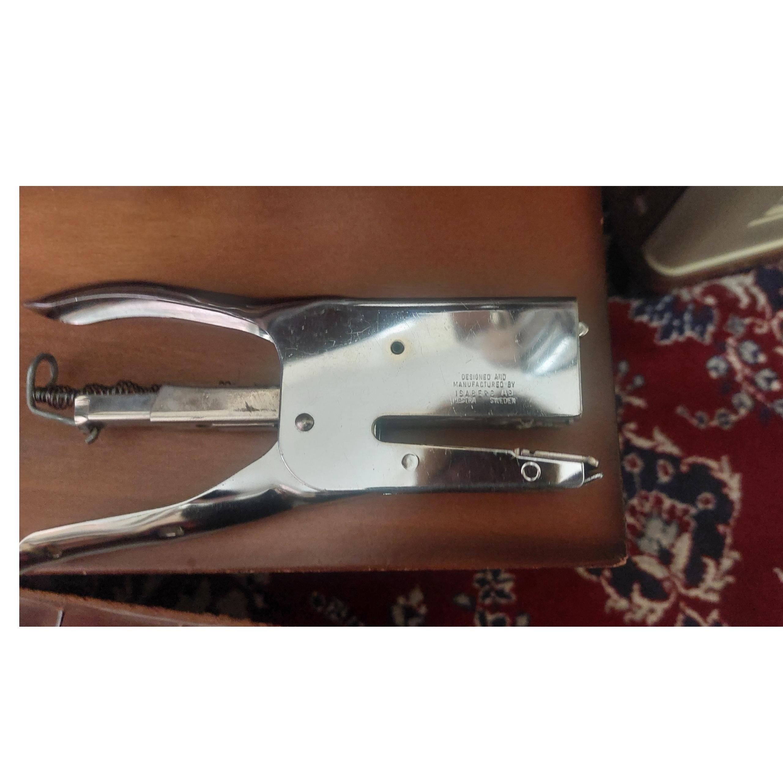 میخکوب و منگنه rapid