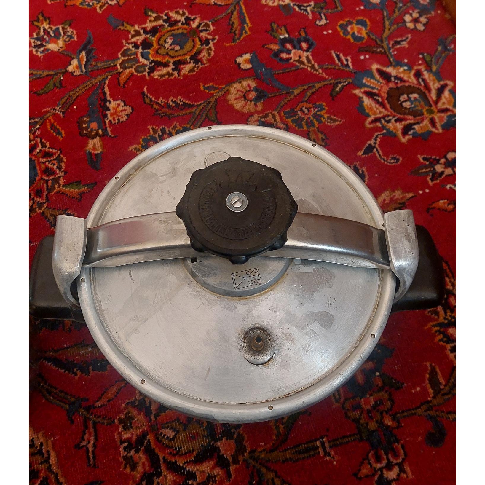 زودپز قدیمی اصل فرانسه