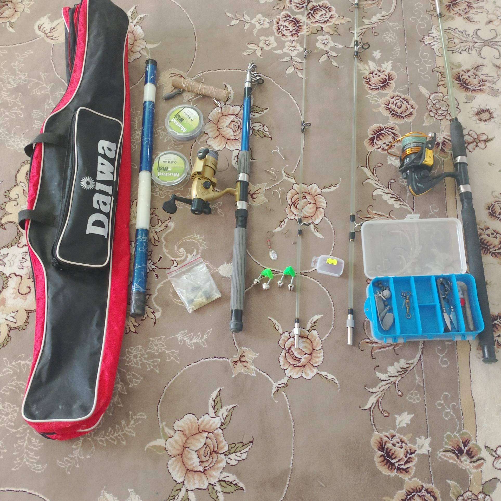 دوعدد لنسر ویک عدد چوب کاسی