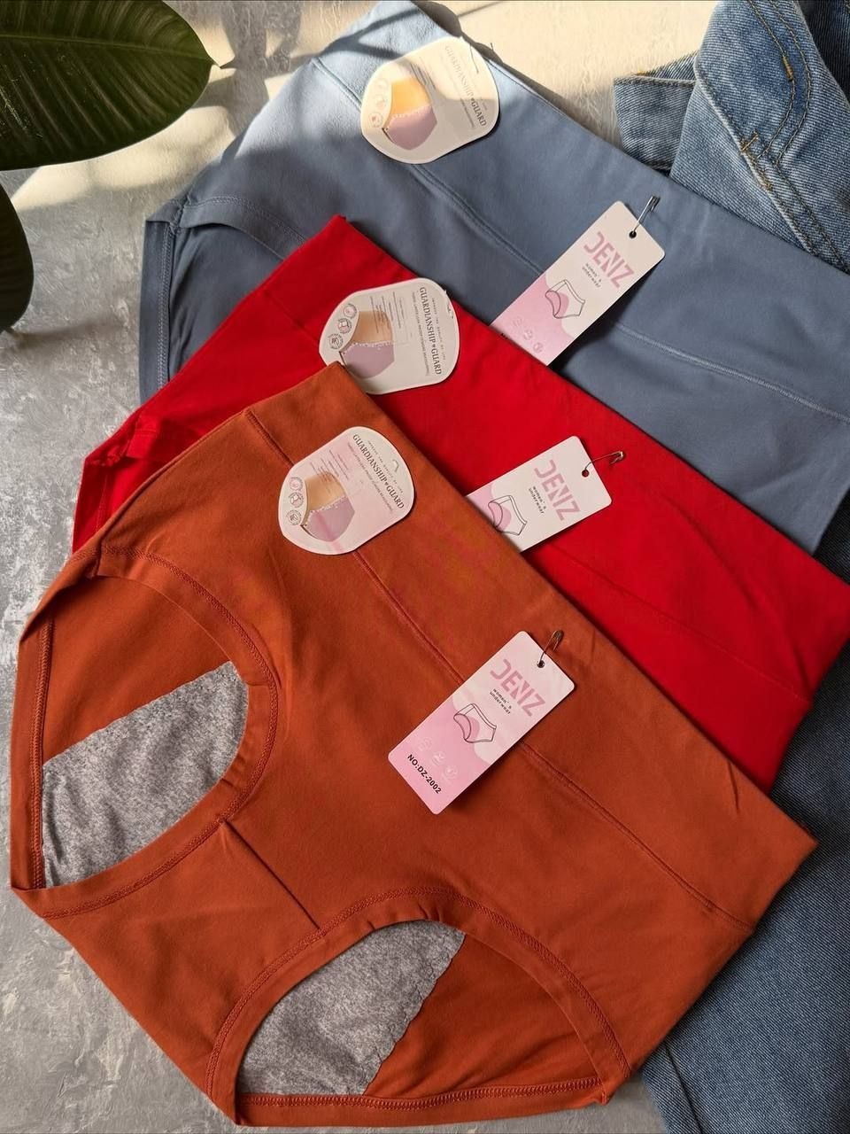 شورت پریودی بانوان