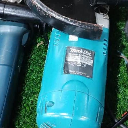 سنگ فرز ماکیتا