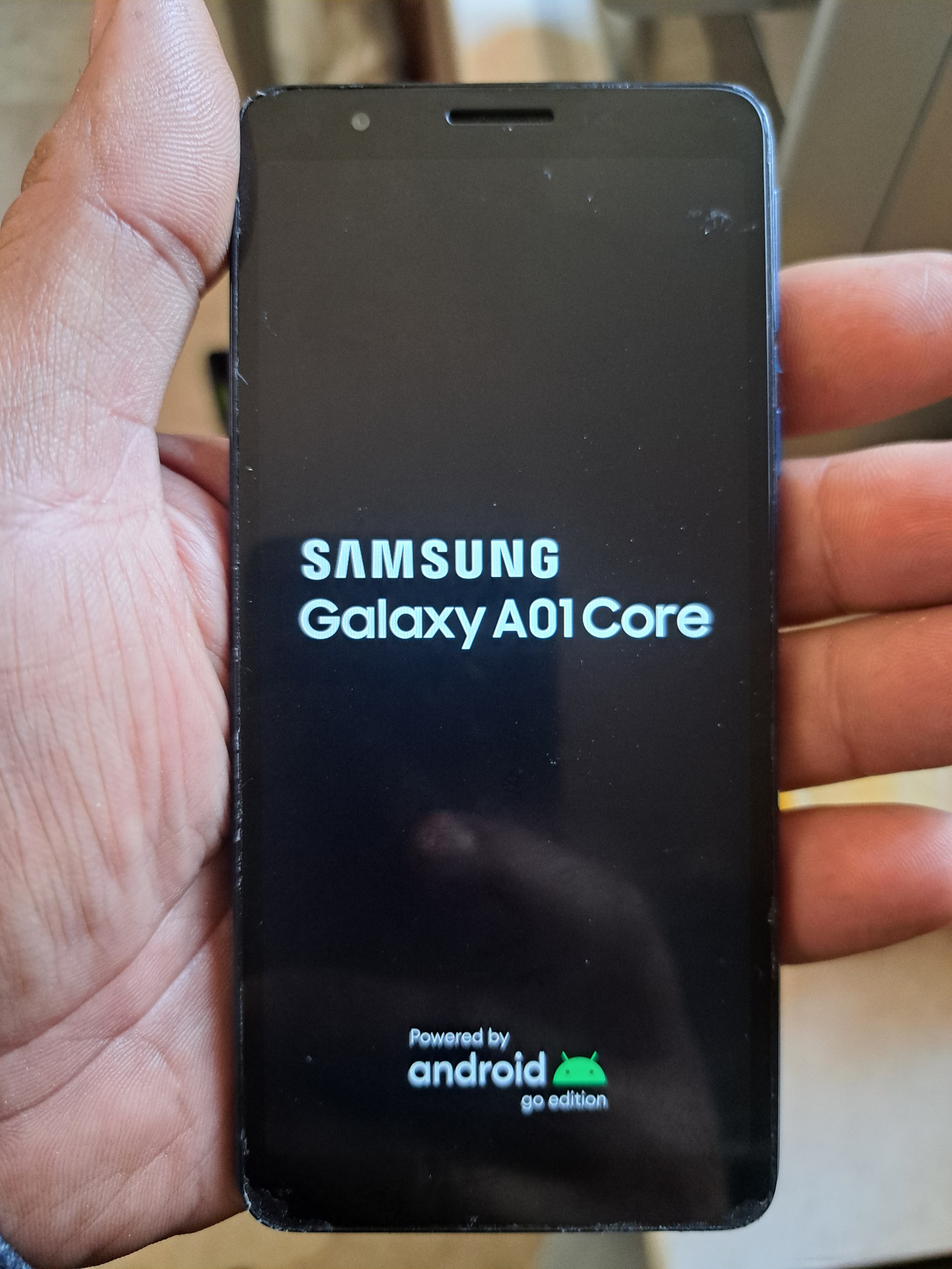 گوشی a01core سالم 16گیگ