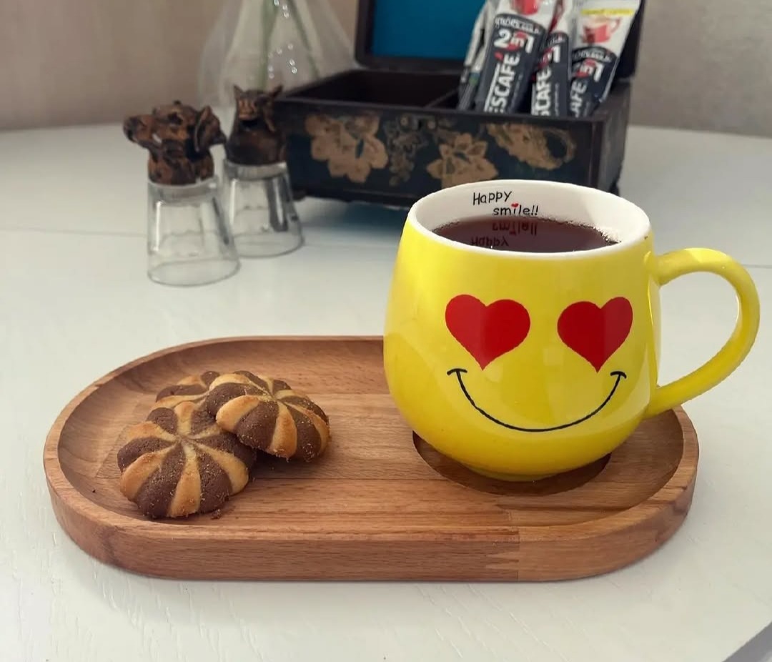 زیر لیوانی چوبی بیضی