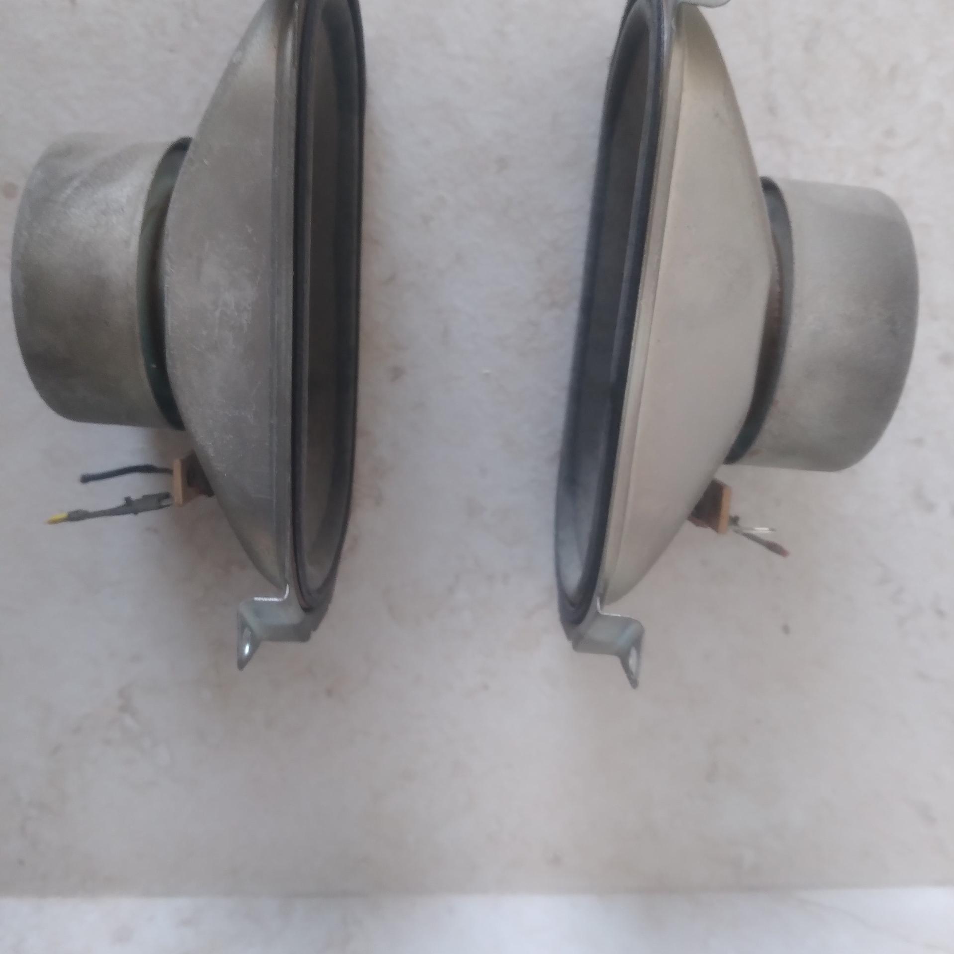 بلندگو تلویزیون قدیمی سامسونگ