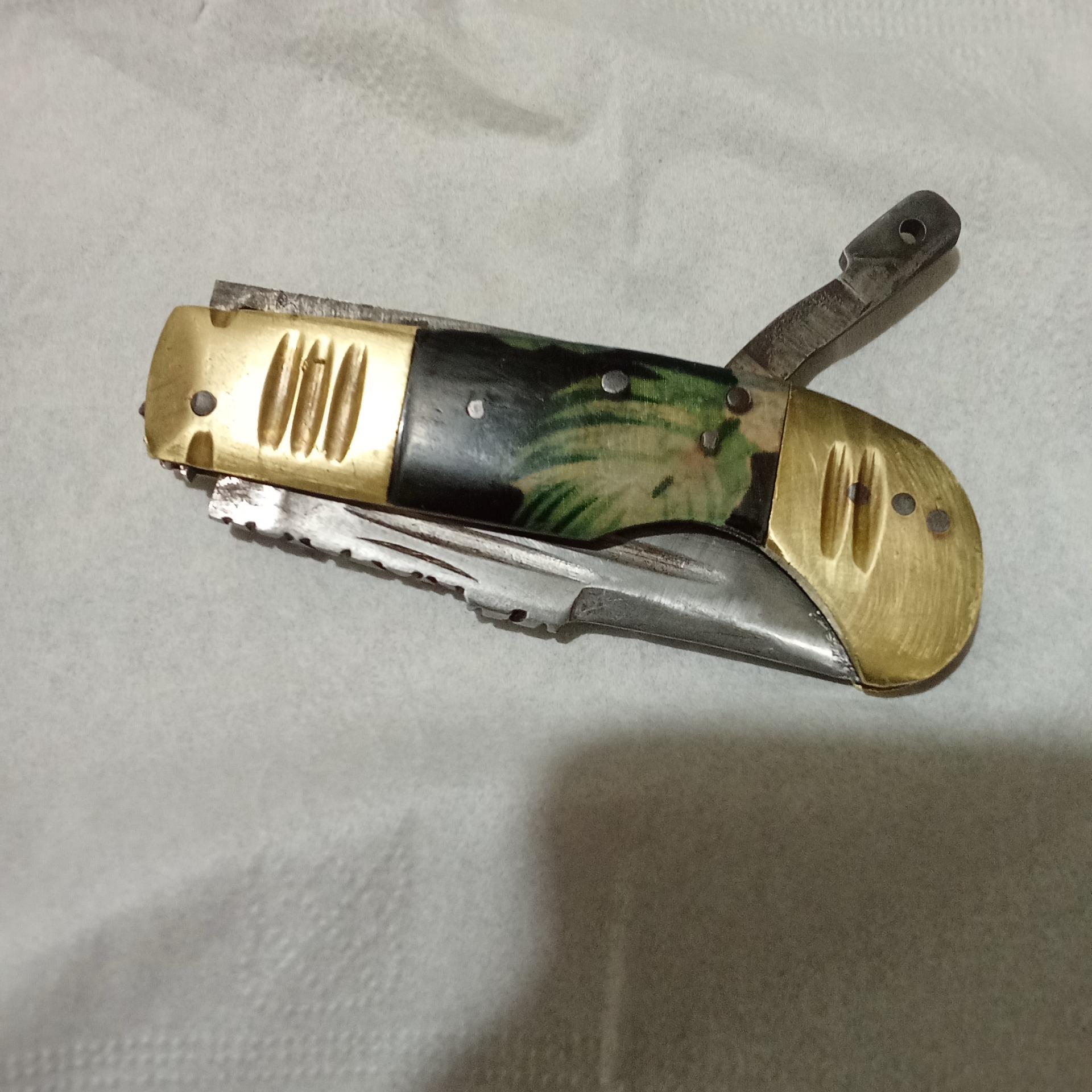 چاقو شش ضامنه زنجانی