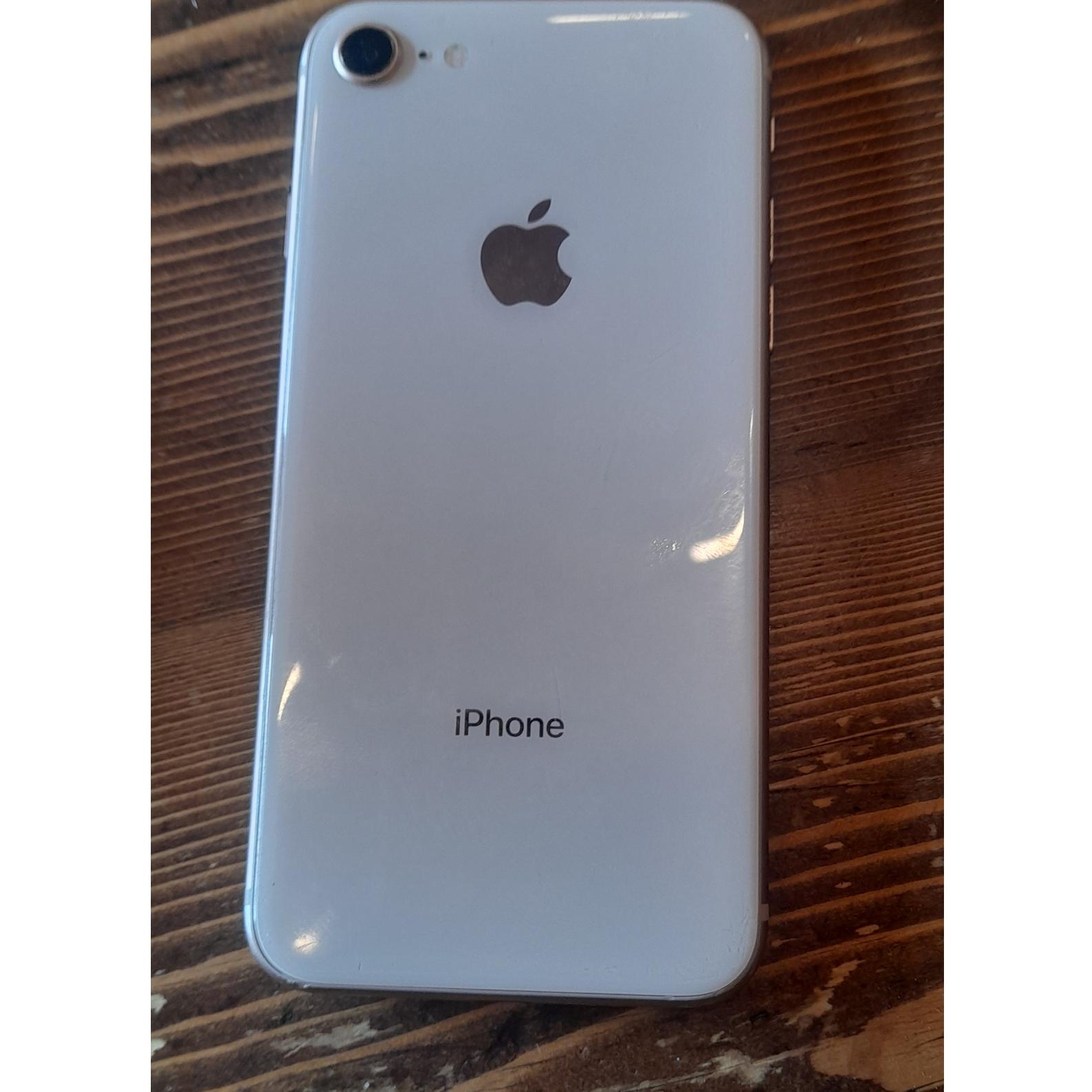 آیفون 8 64 گیگ