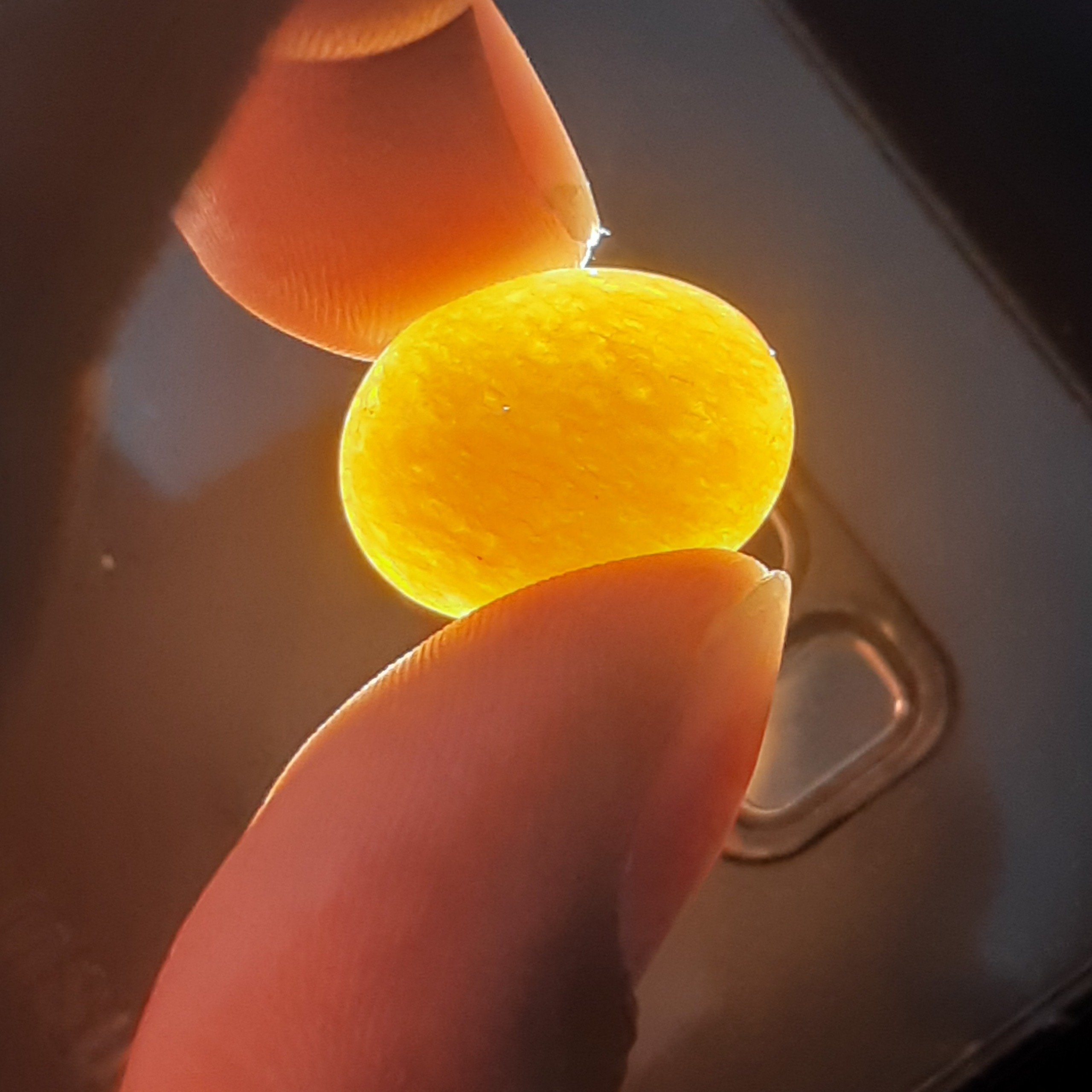 سنگ یشم زرد افغان