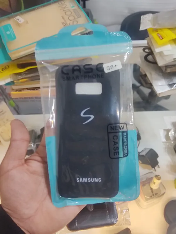 کاور سامسونگ s8 Plus