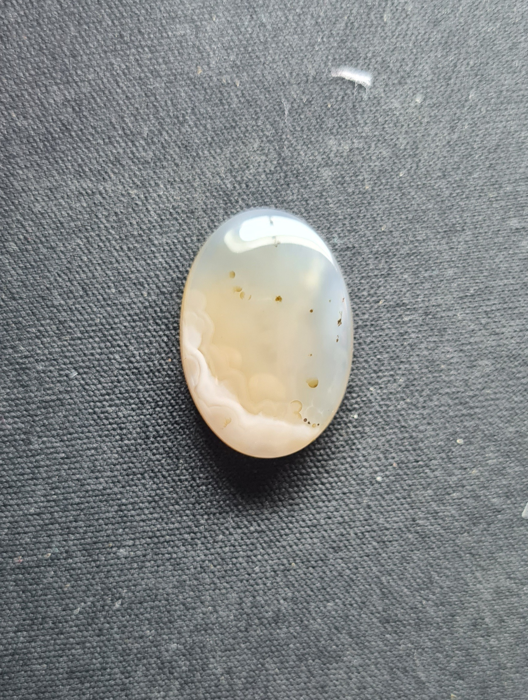 نگین عقیق نباتی