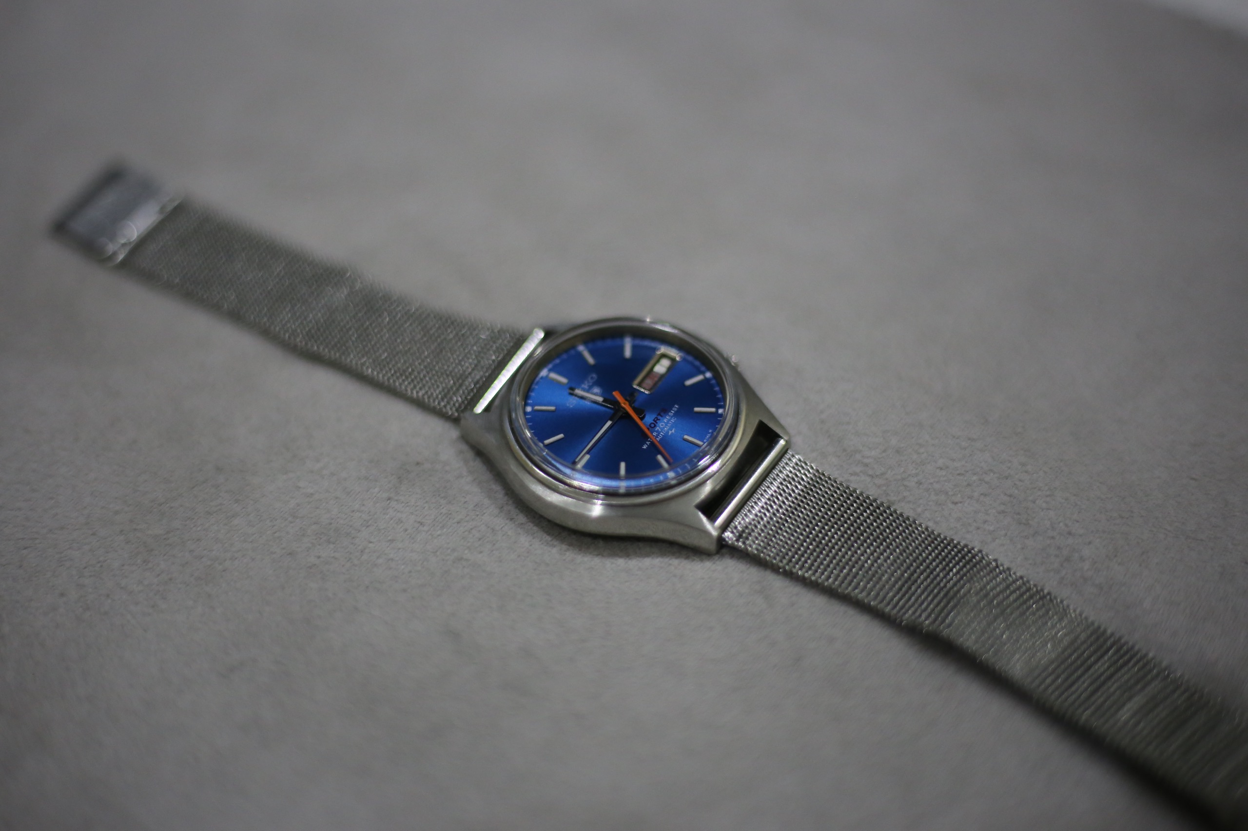 ساعت seiko sport