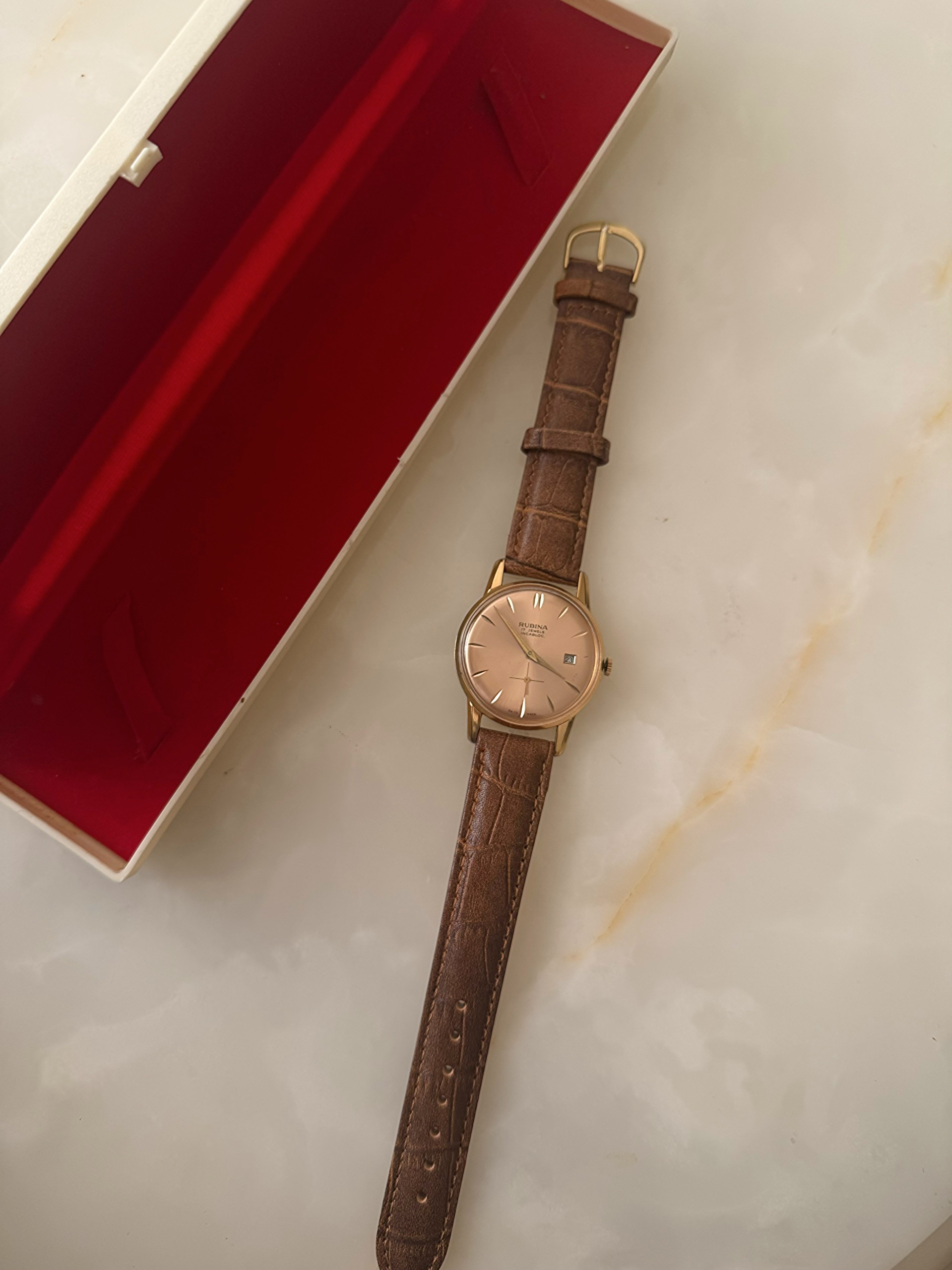 ساعت کوکی کلکسیونی روبینا سوئیس